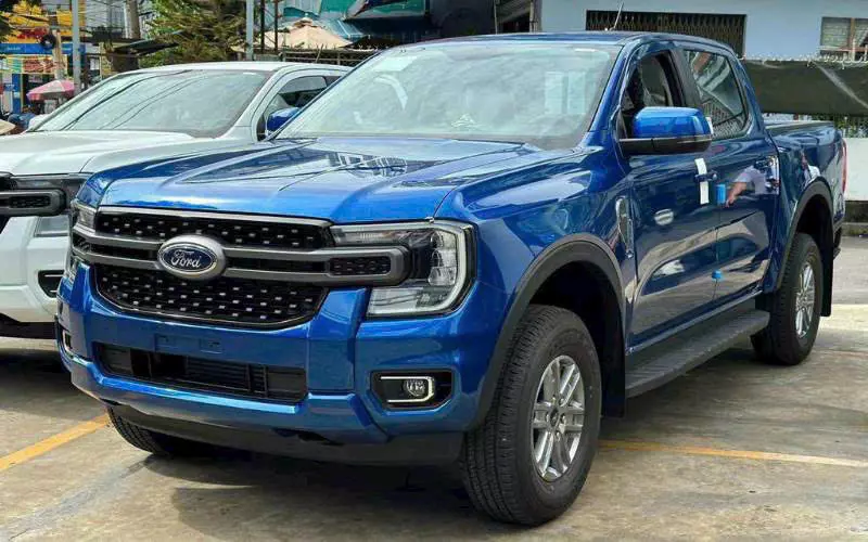 Bán xe Ford Ranger 2024, màu đen-0