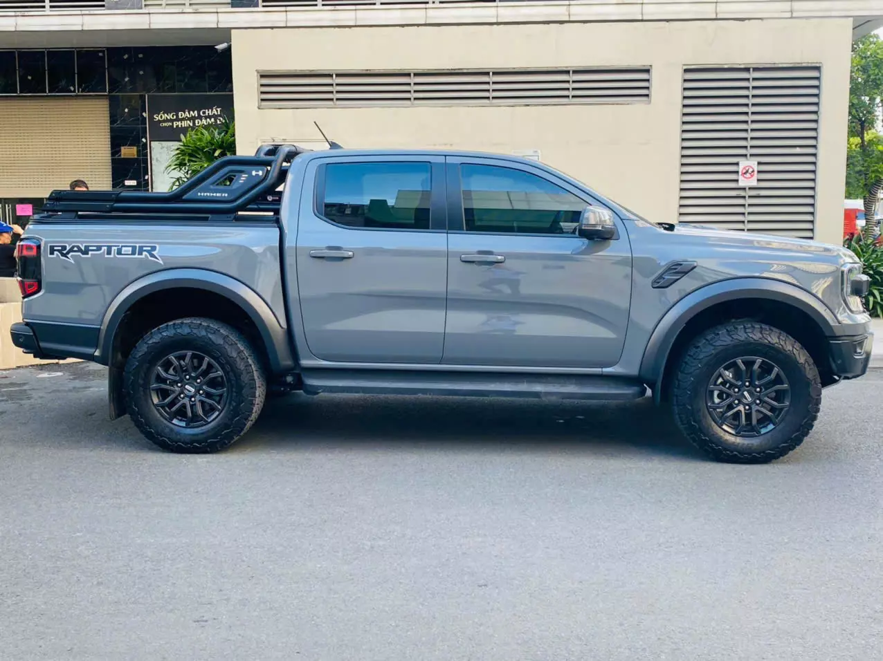 Xe Ford Ranger 2024, màu xám, Giá thương lượng-4