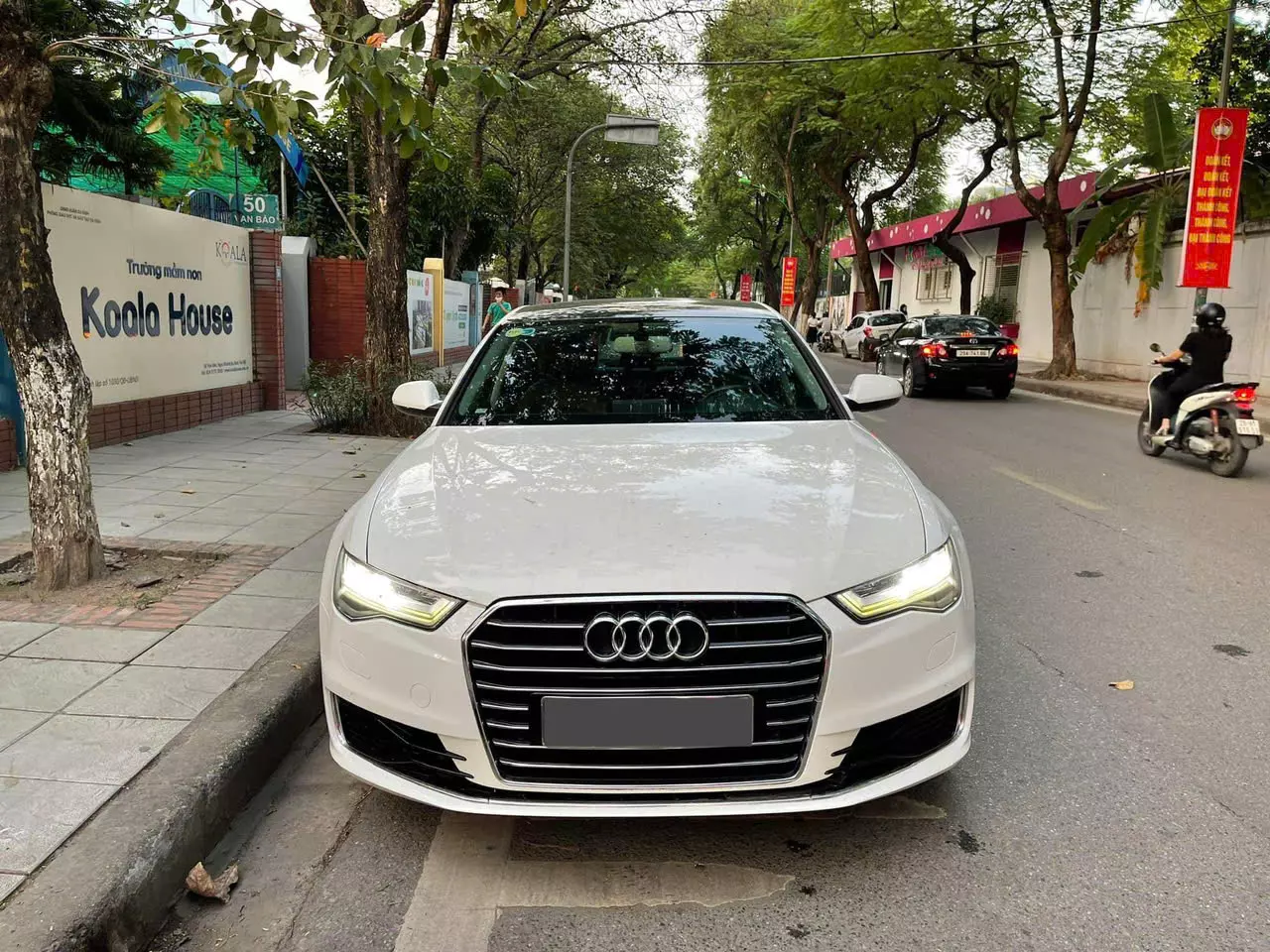 Cần bán Audi A6 2015, màu trắng, nhập khẩu nguyên chiếc-0