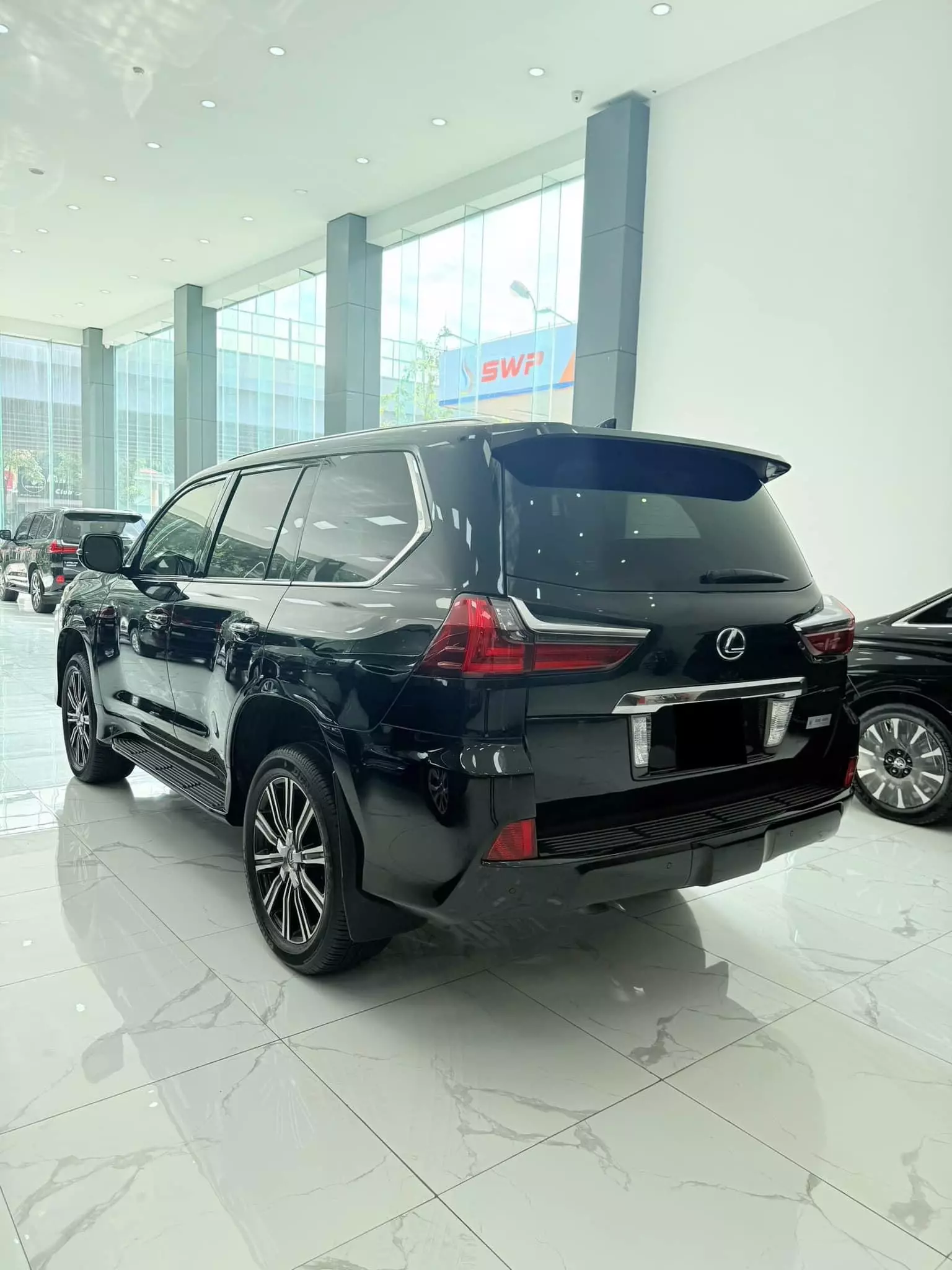 Bán Lexus LX570 nhập Mỹ 2016, xe nguyên bản cực mới.-4