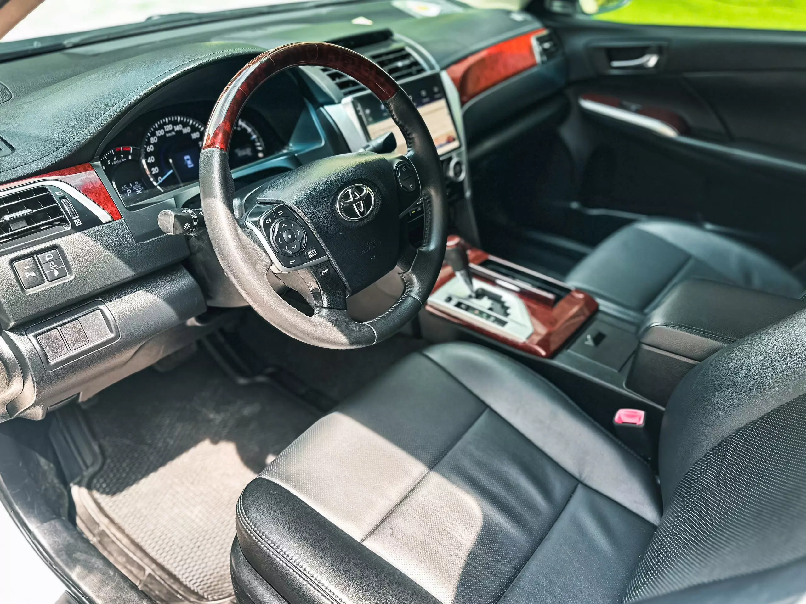 CAMRY 2.5Q SẢN XUẤT 2014-4