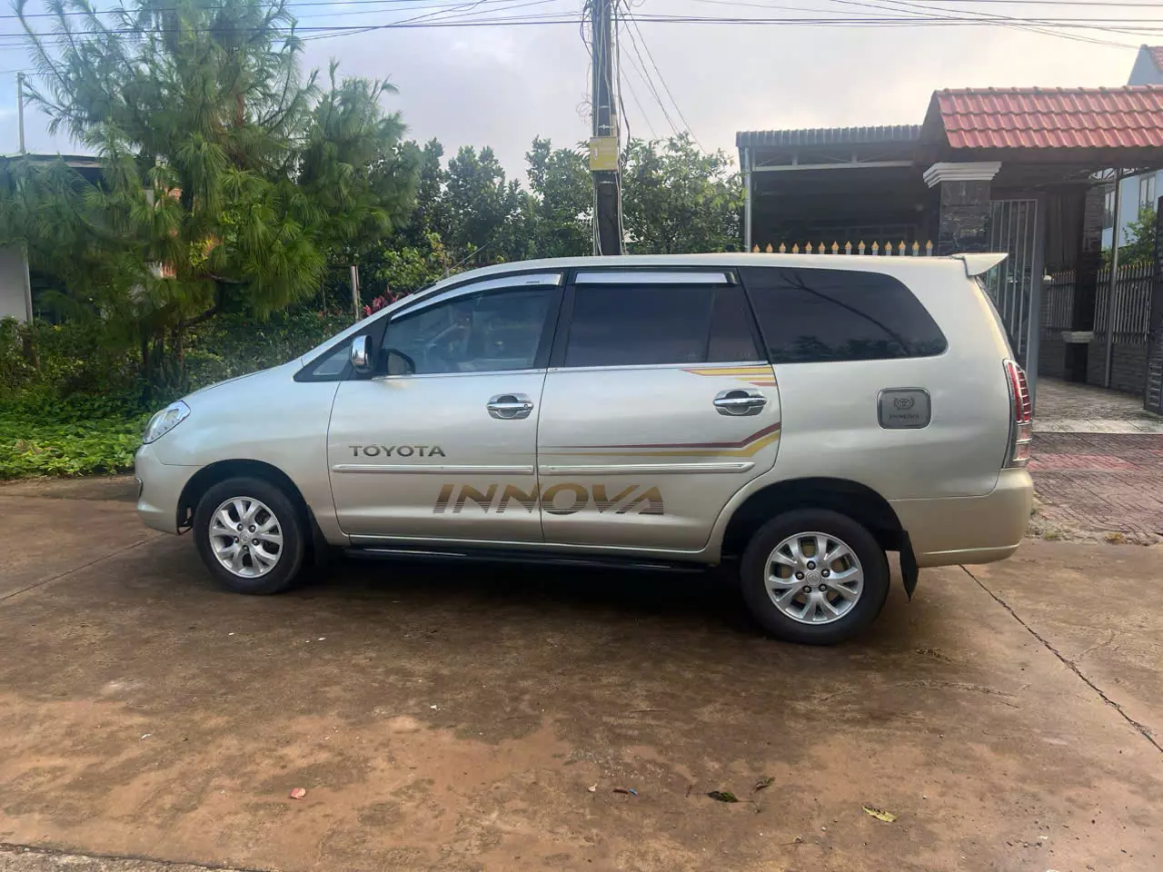 Chính chủ Bán innova 2006 bản G.-4