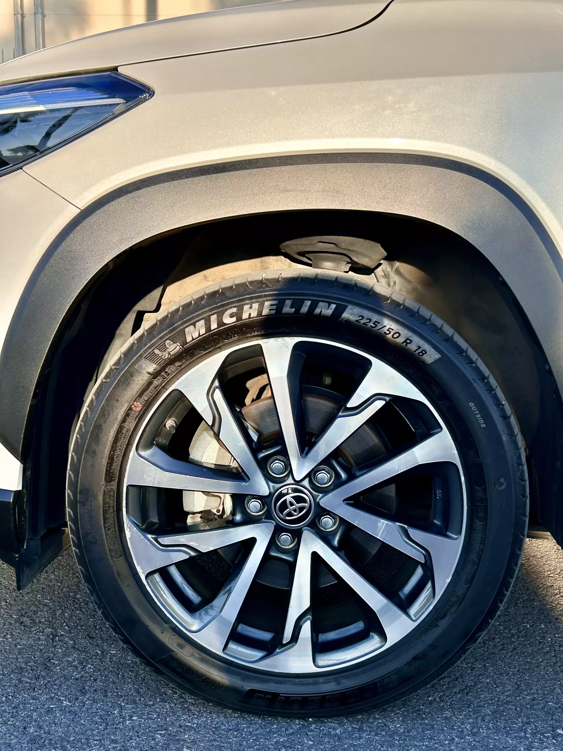 Cần bán Toyota Cross 1.8V Nhập Khẩu Thái Lan, sản xuất năm 2021.-4