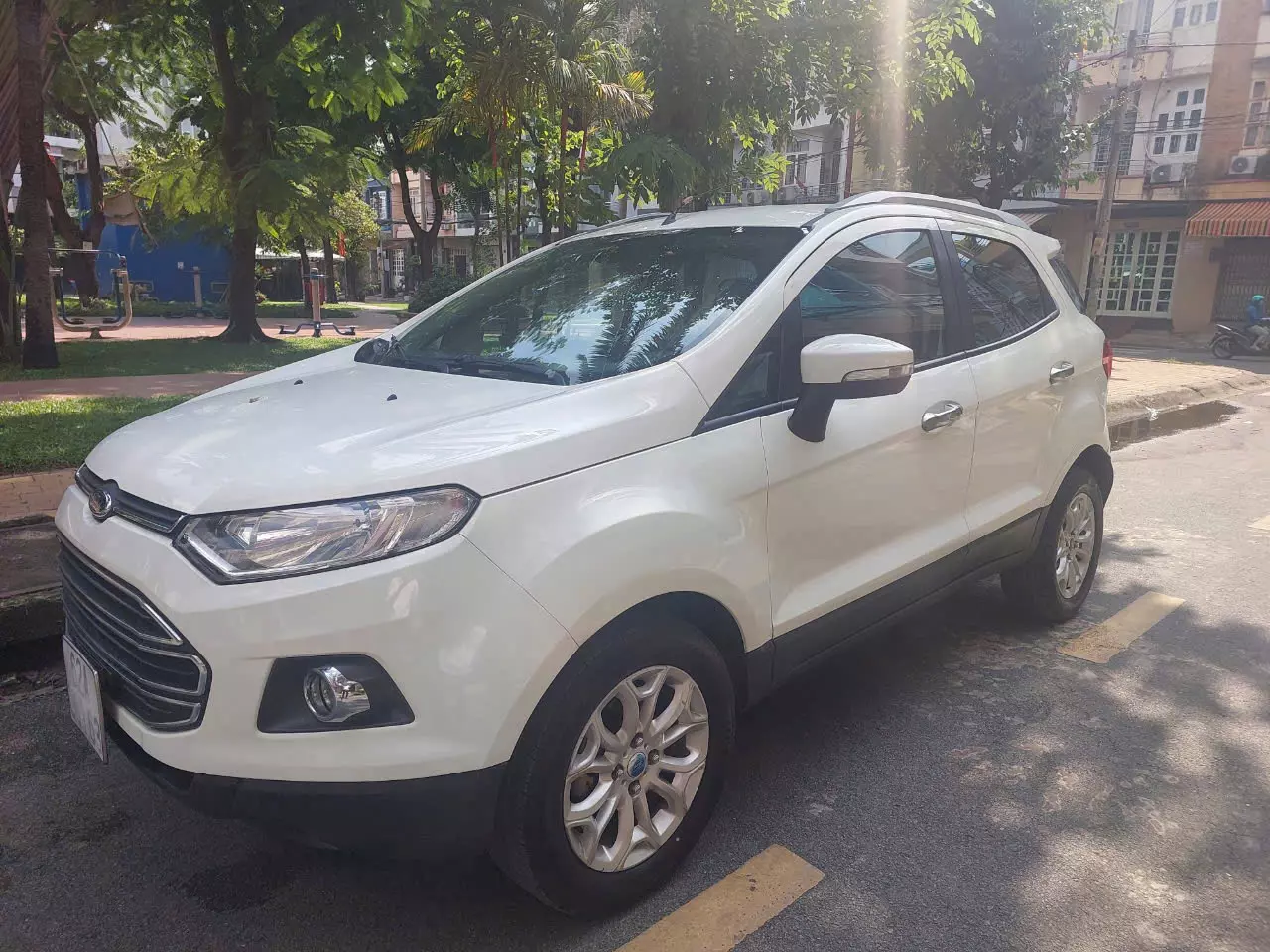 CHÍNH CHỦ  CẦN  BÁN XE FORD 2016-4