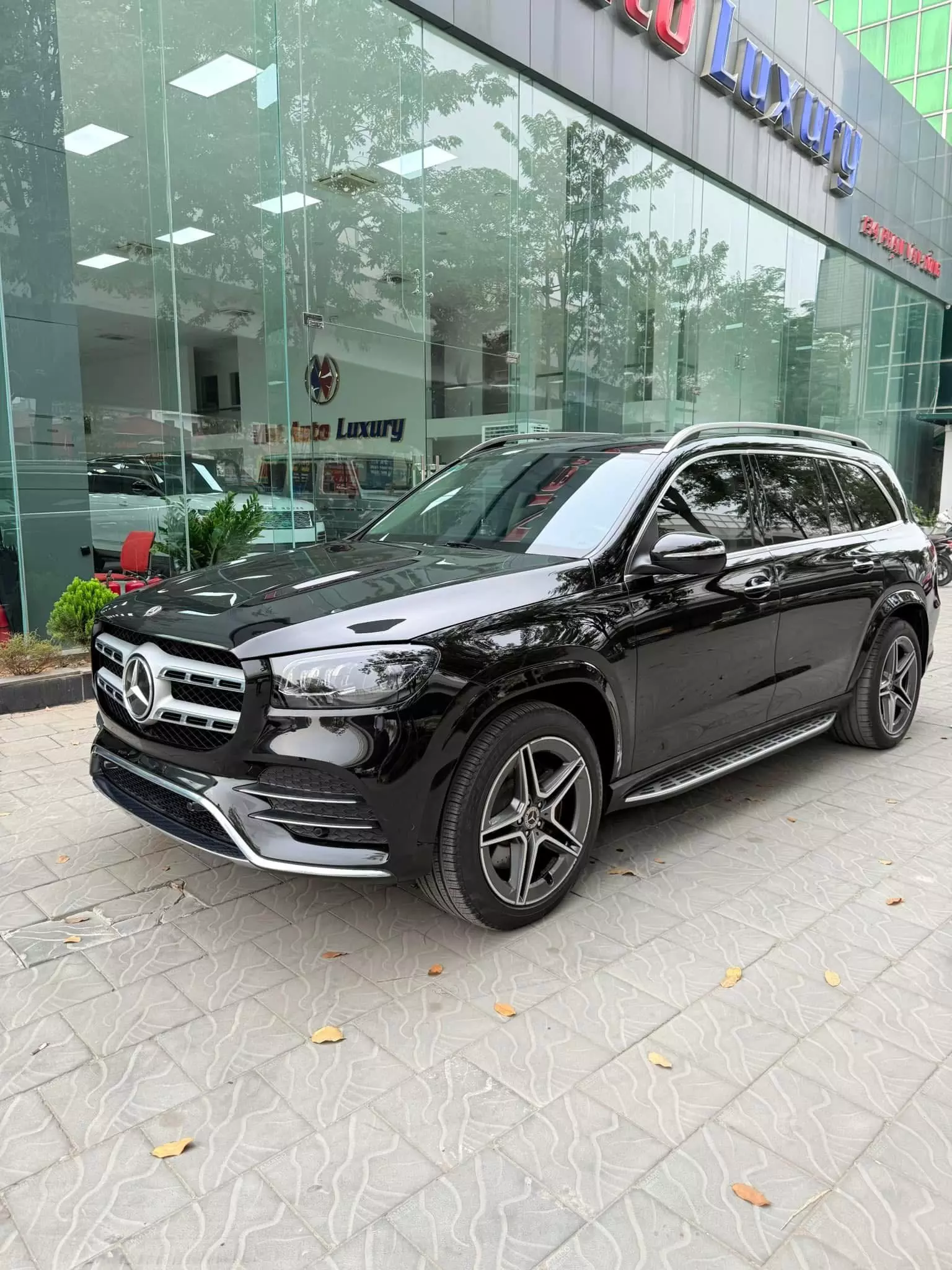 Bán Mercedes GLS450 4 Matic sản xuất 2022, 1 chủ, xe mới 99%.-1