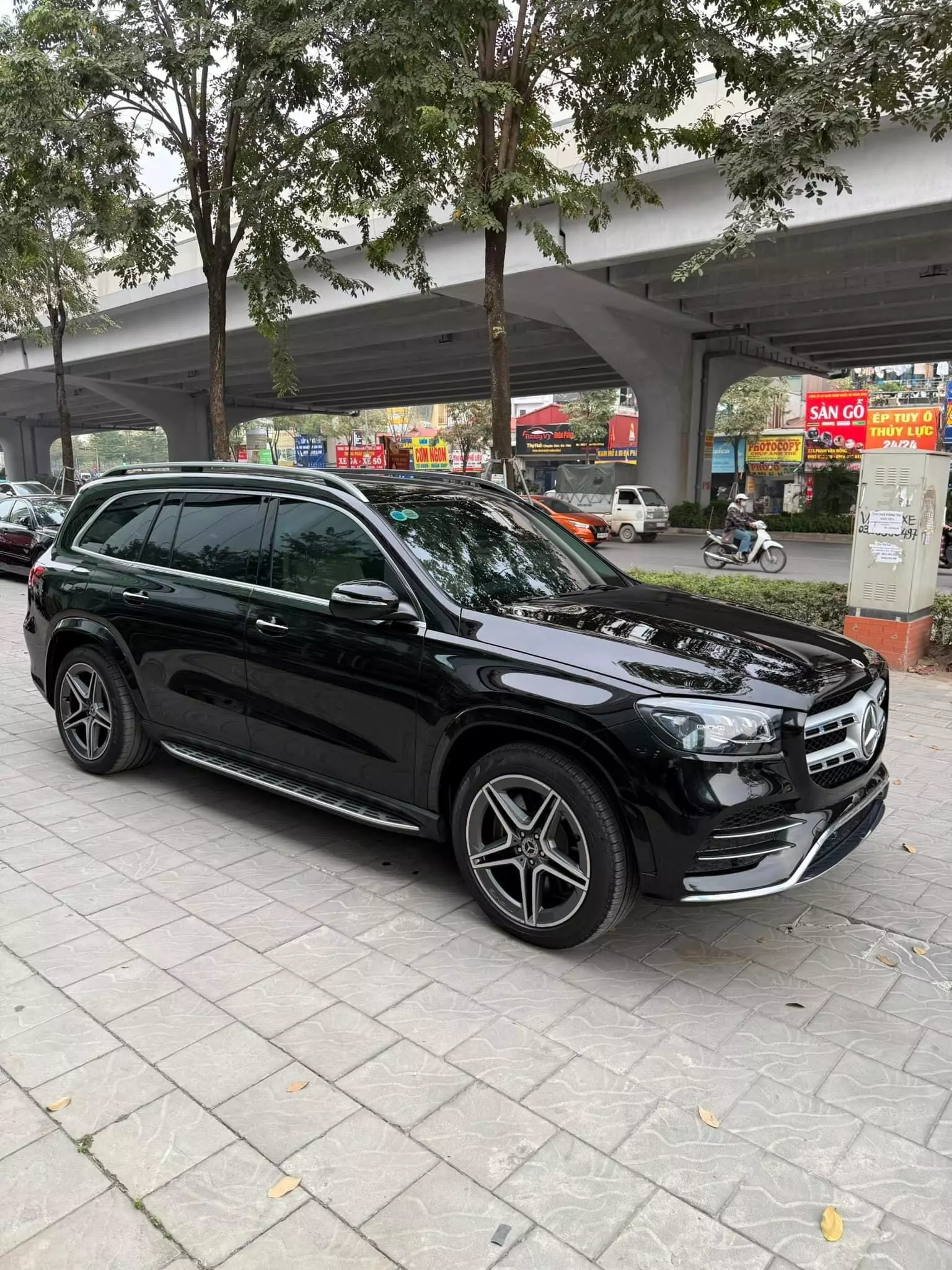 Bán Mercedes GLS450 4 Matic sản xuất 2022, 1 chủ, xe mới 99%.-2