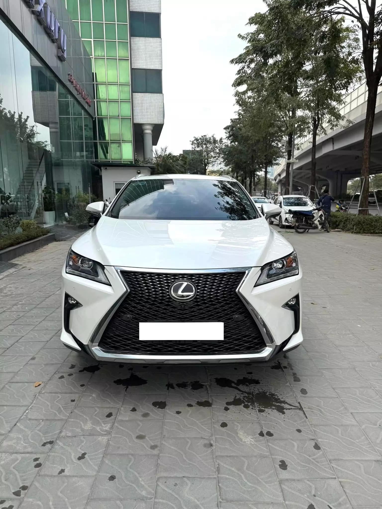 Bán Lexus RX 200T sản xuất 2016, lăn bánh hơn 7 vạn km. Xe cực mới.-0