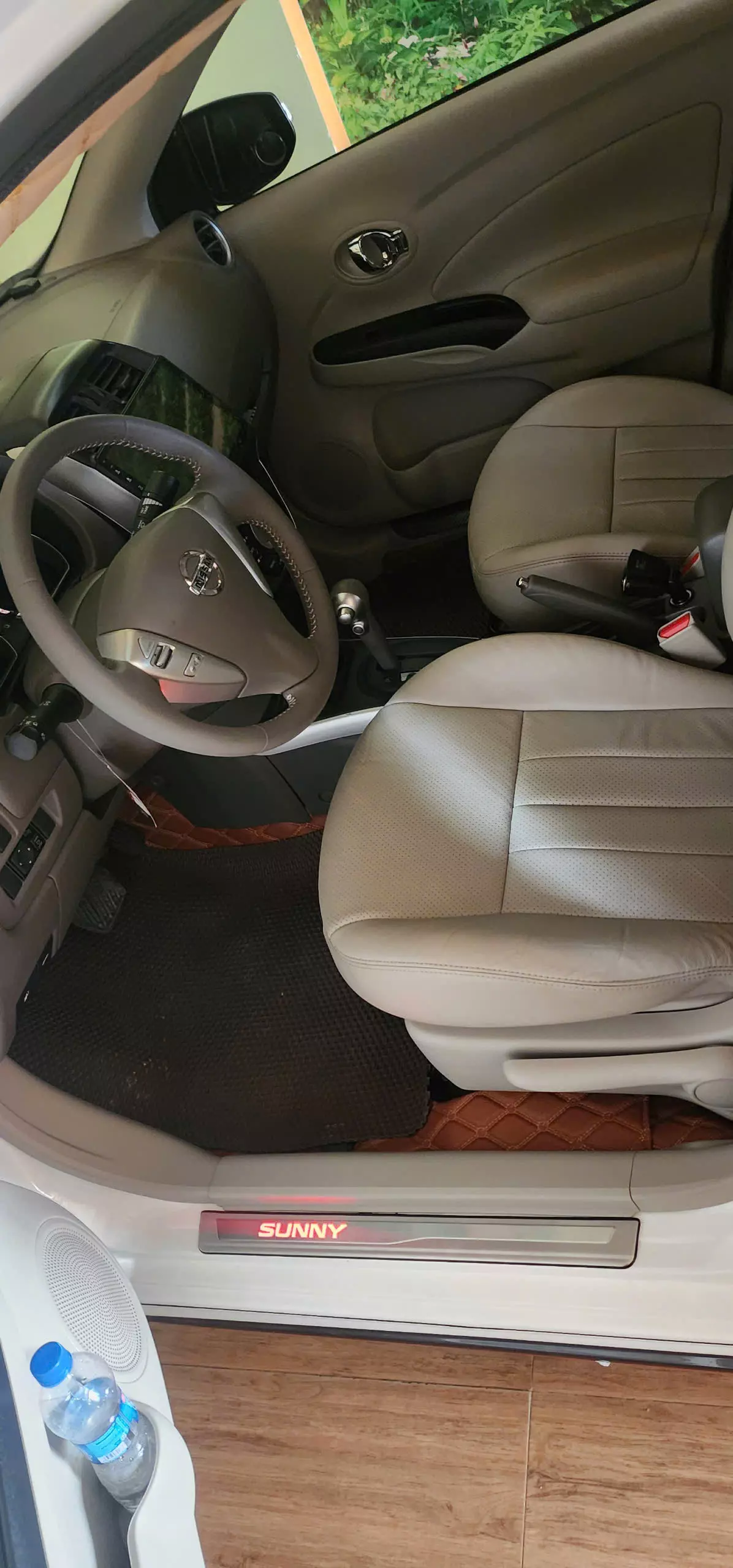 Nissan Sunny 2020 - 66800 km- 360 triệu-10