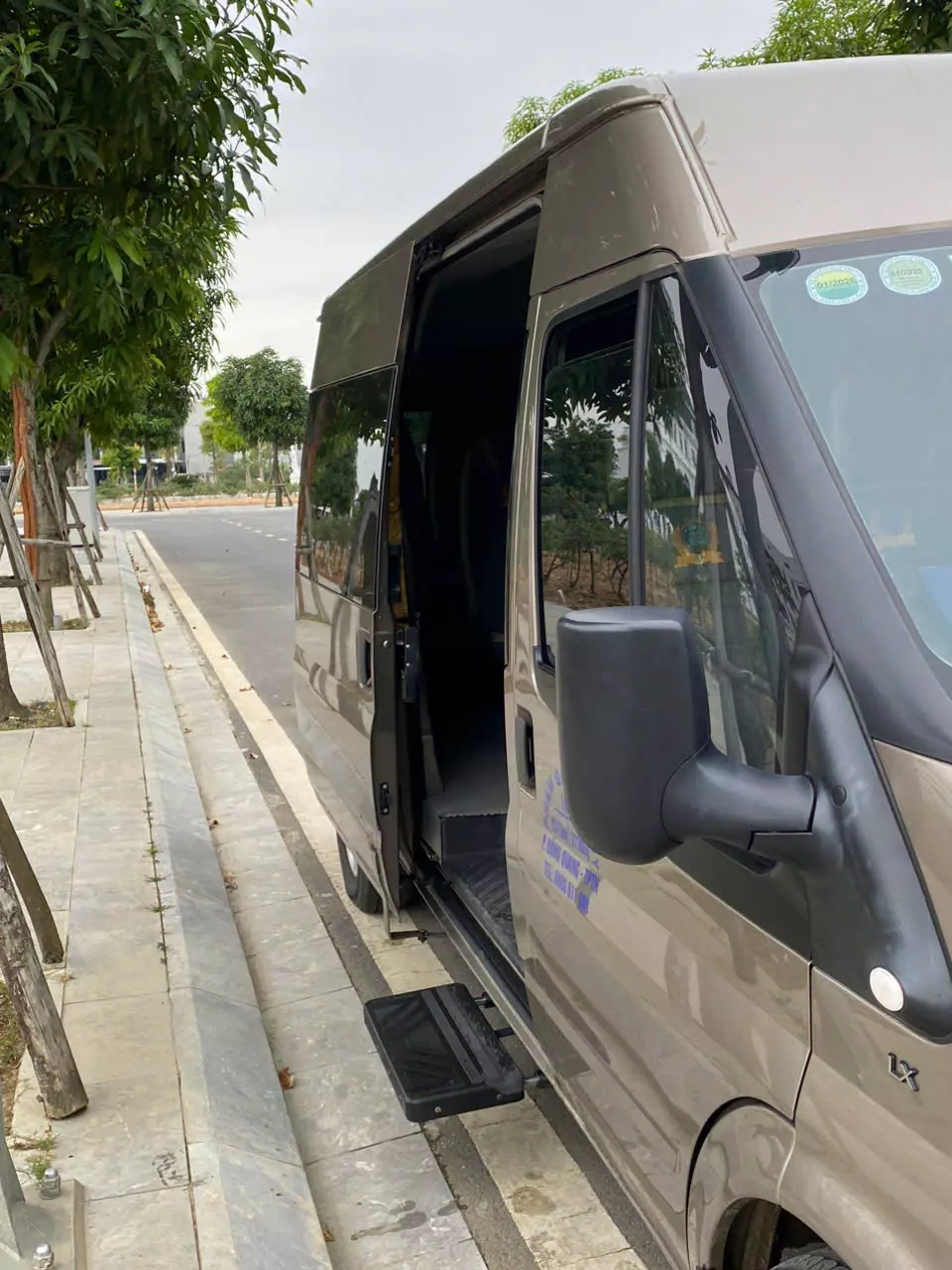 CHÍNH CHỦ CẦN BÁN XE   FORT TRANSIT 16 CHỖ -1