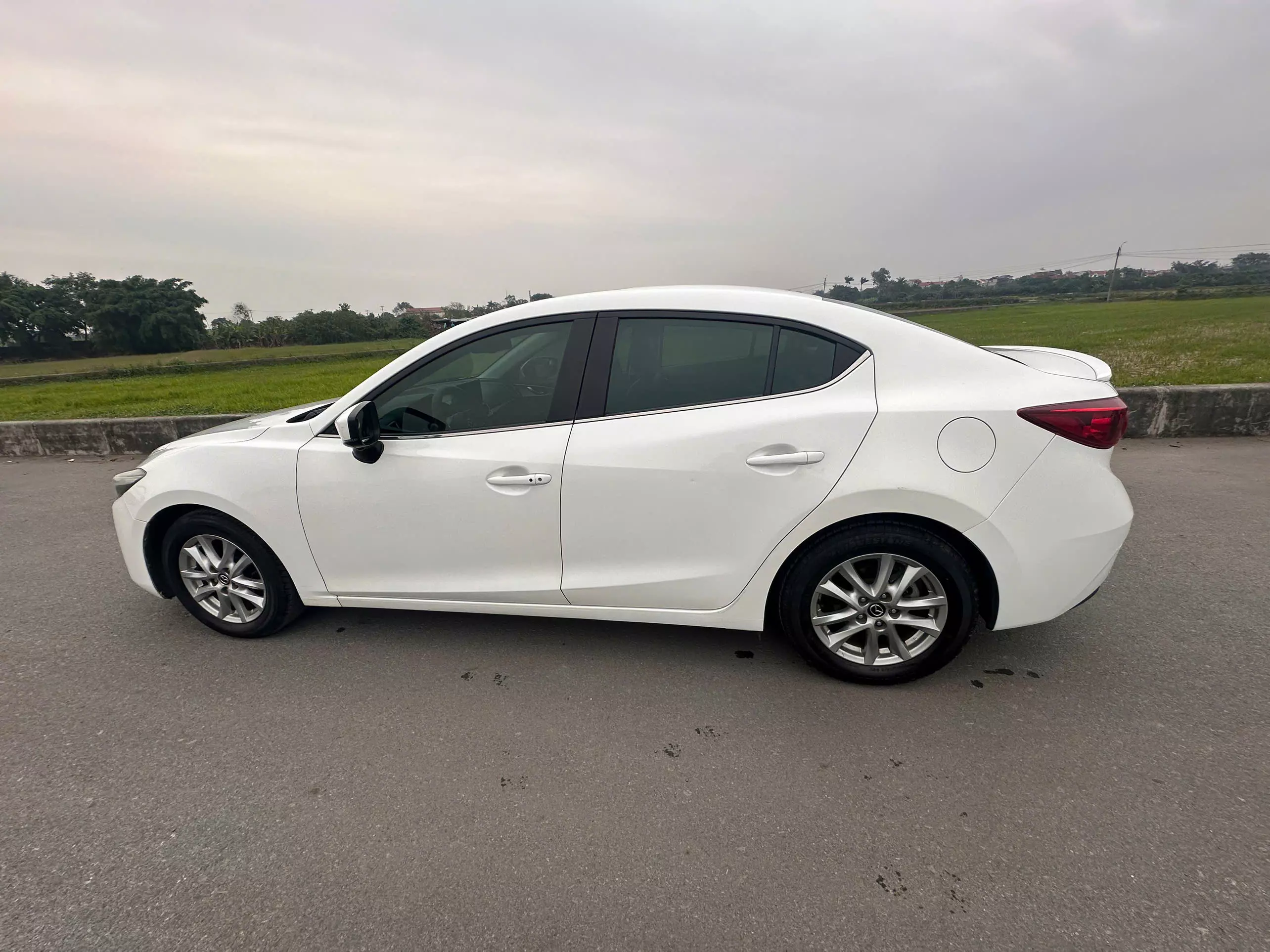 Chính Chủ Cần Bán Xe Mazda 3 1.5 Sản Xuất Năm 2018-2