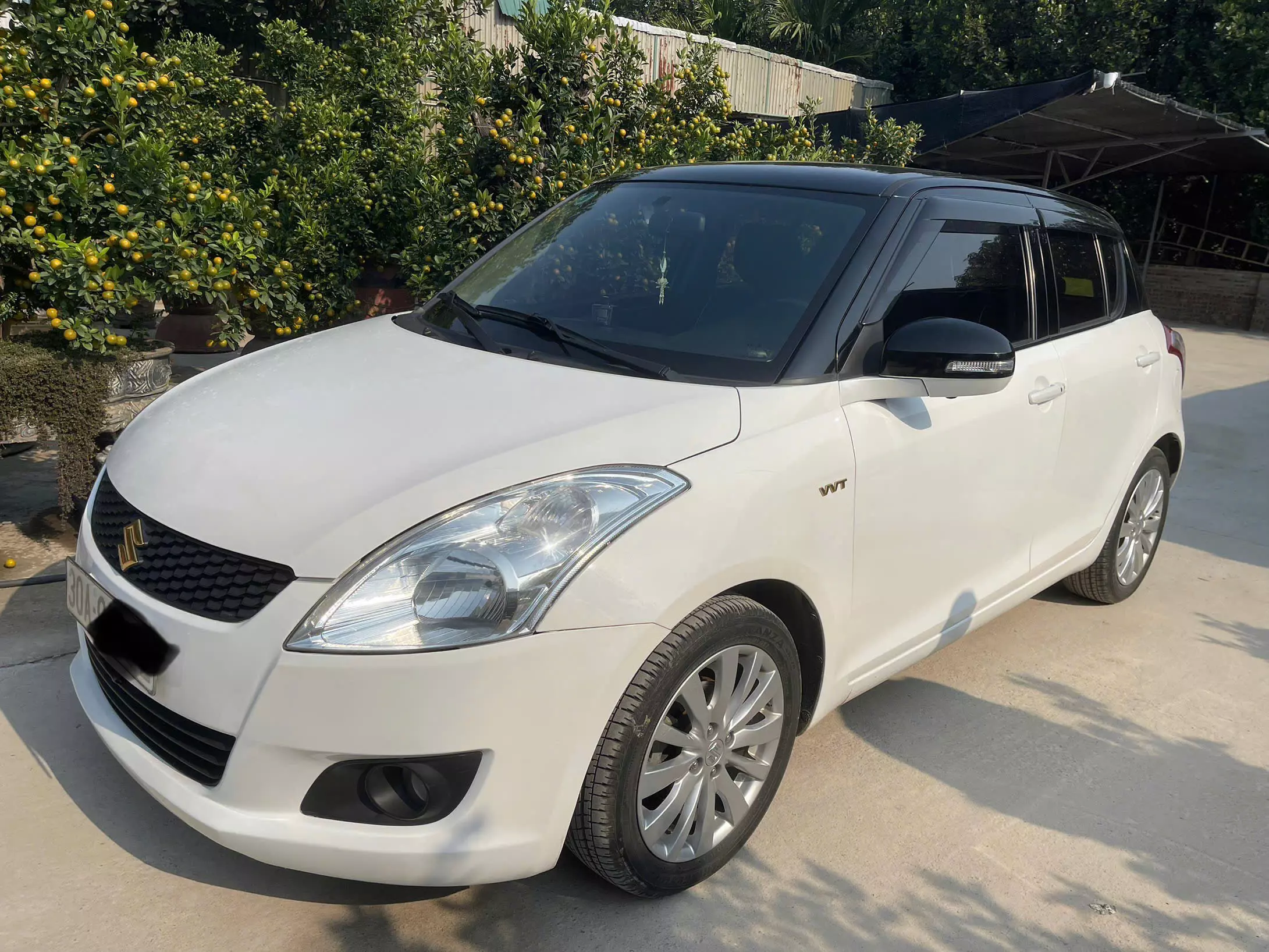 BÁN XE SUZUKI SWIFT LOGO VÀNG - SX : 2016- GIÁ 310 TRIỆU. -0