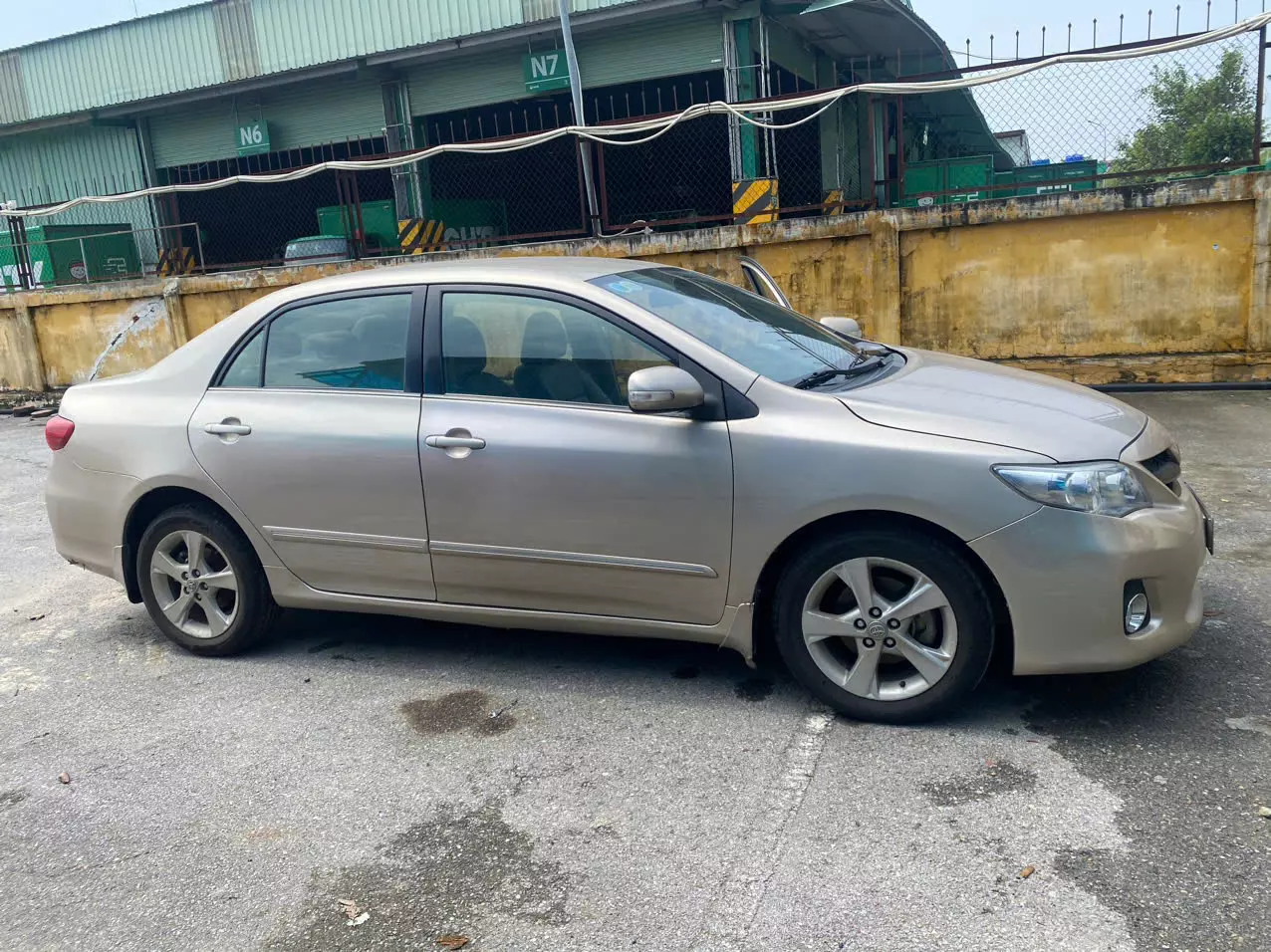 Bán nhanh Toyota Corolla Altis 2.0V Sx 2012 một chủ từ mới -3