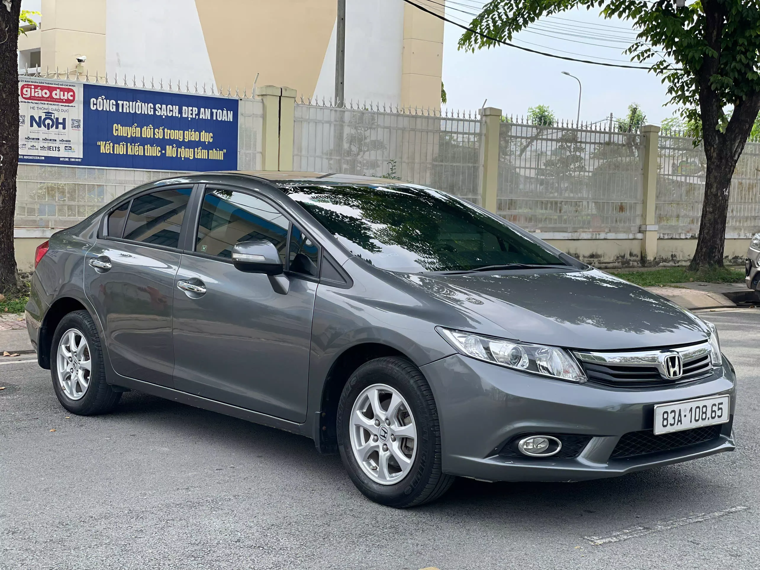 Honda Civic model 2013 , 1.8AT màu xám -0