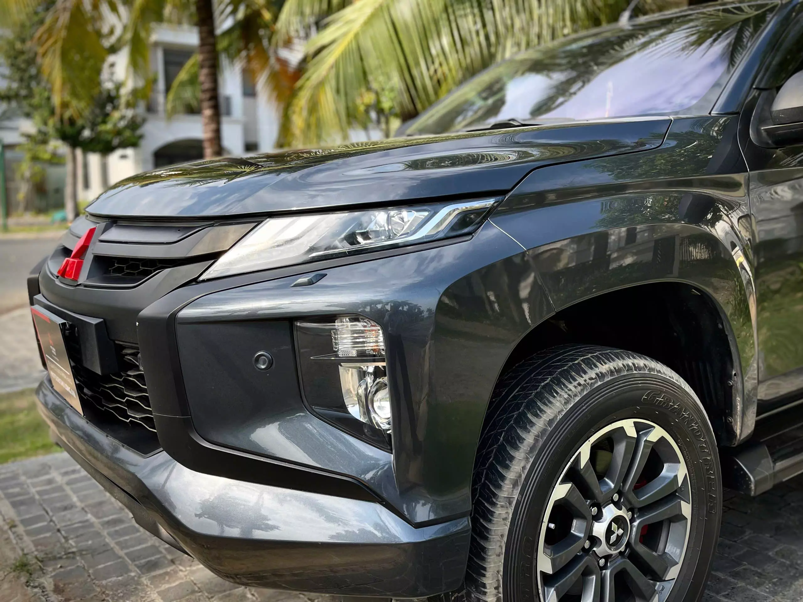 BÁN XE  MITSUBISHI TRITON PREMIUM 4X4 2 CẦU SẢN XUẤT NĂM 2020-5