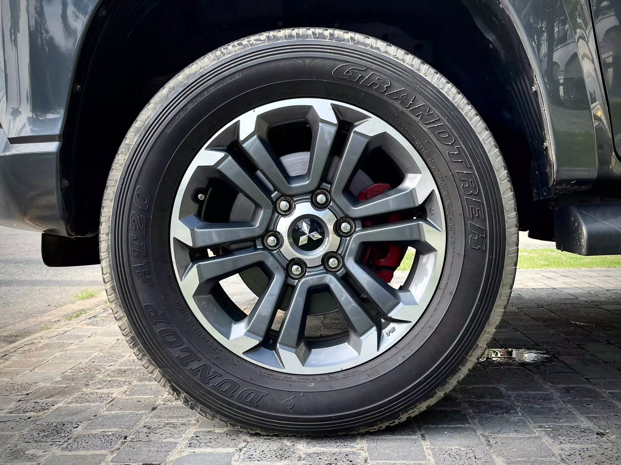 BÁN XE  MITSUBISHI TRITON PREMIUM 4X4 2 CẦU SẢN XUẤT NĂM 2020-4