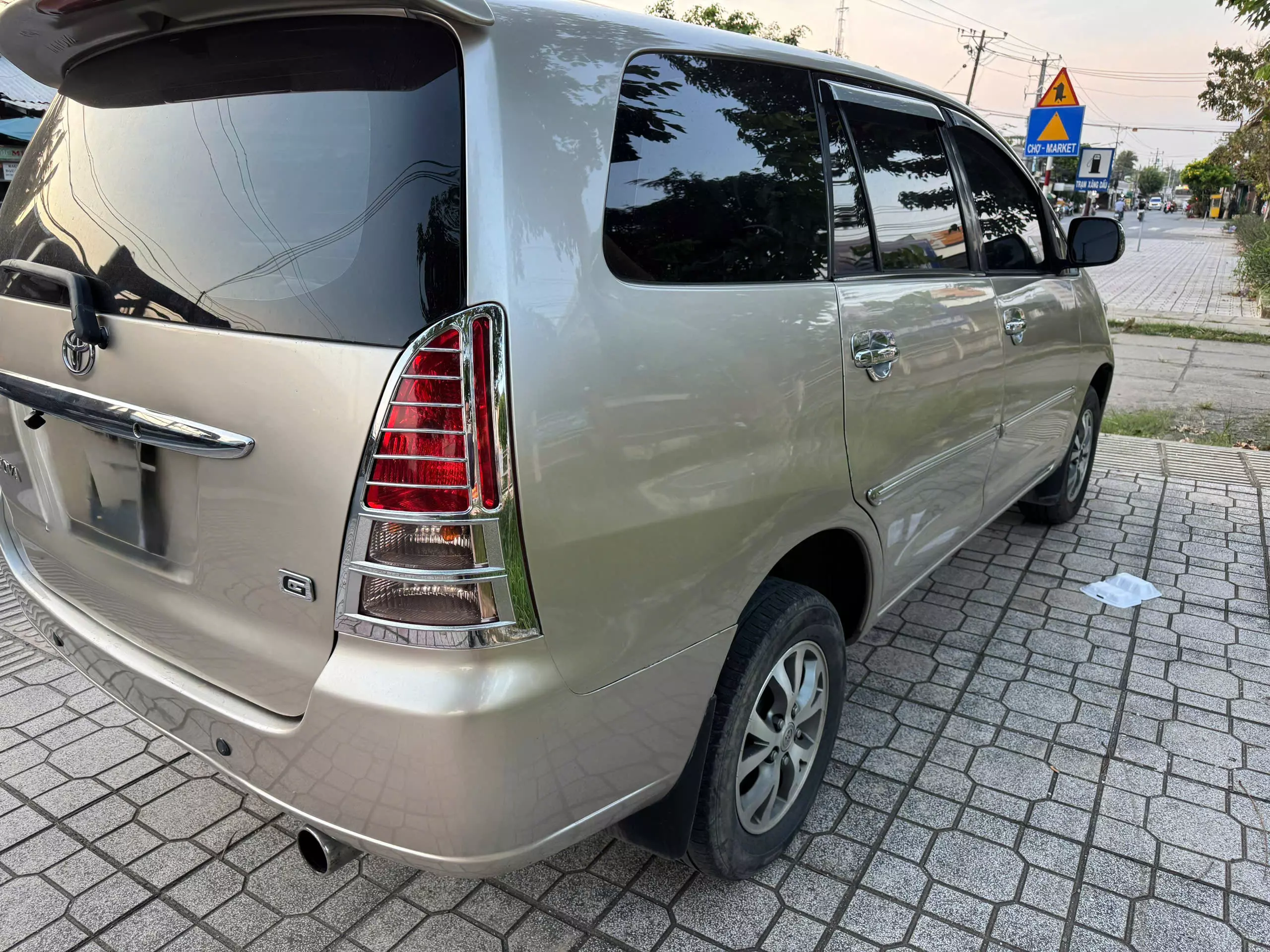 Toyota Innova 2007 G - 300 ngan km- 182 triệu-2