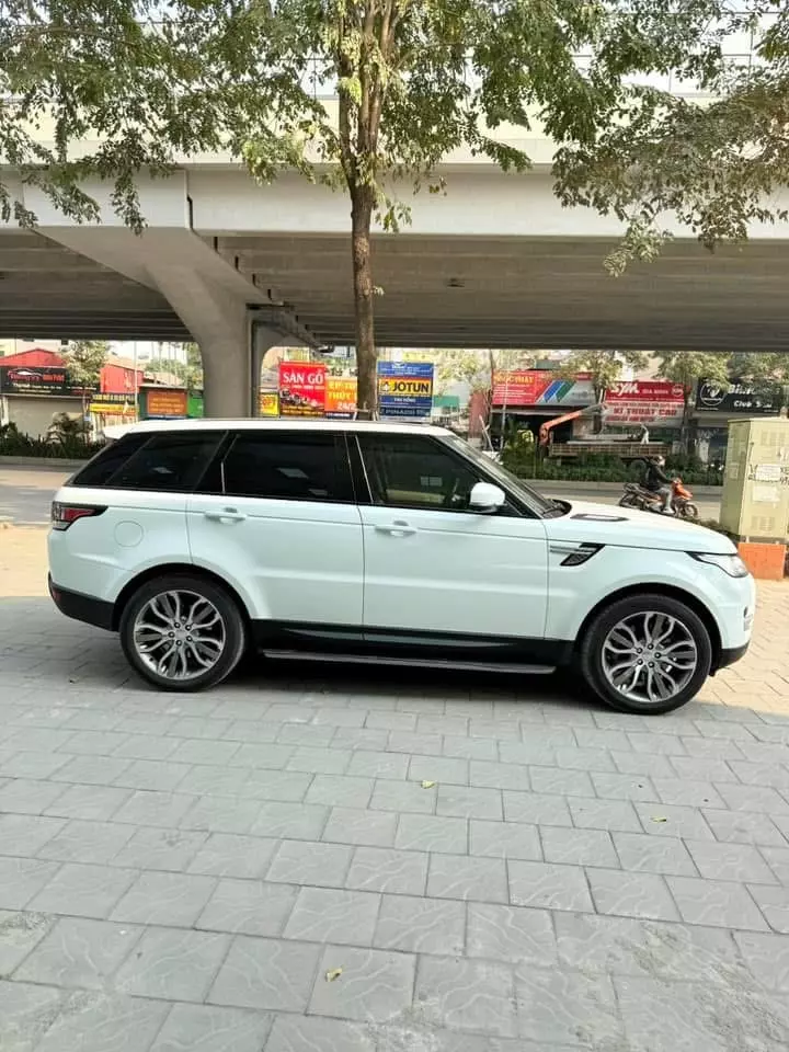 Bán Range Rover Sport Autobiography 3.0L, 07 chỗ, sản xuất 2013.-3