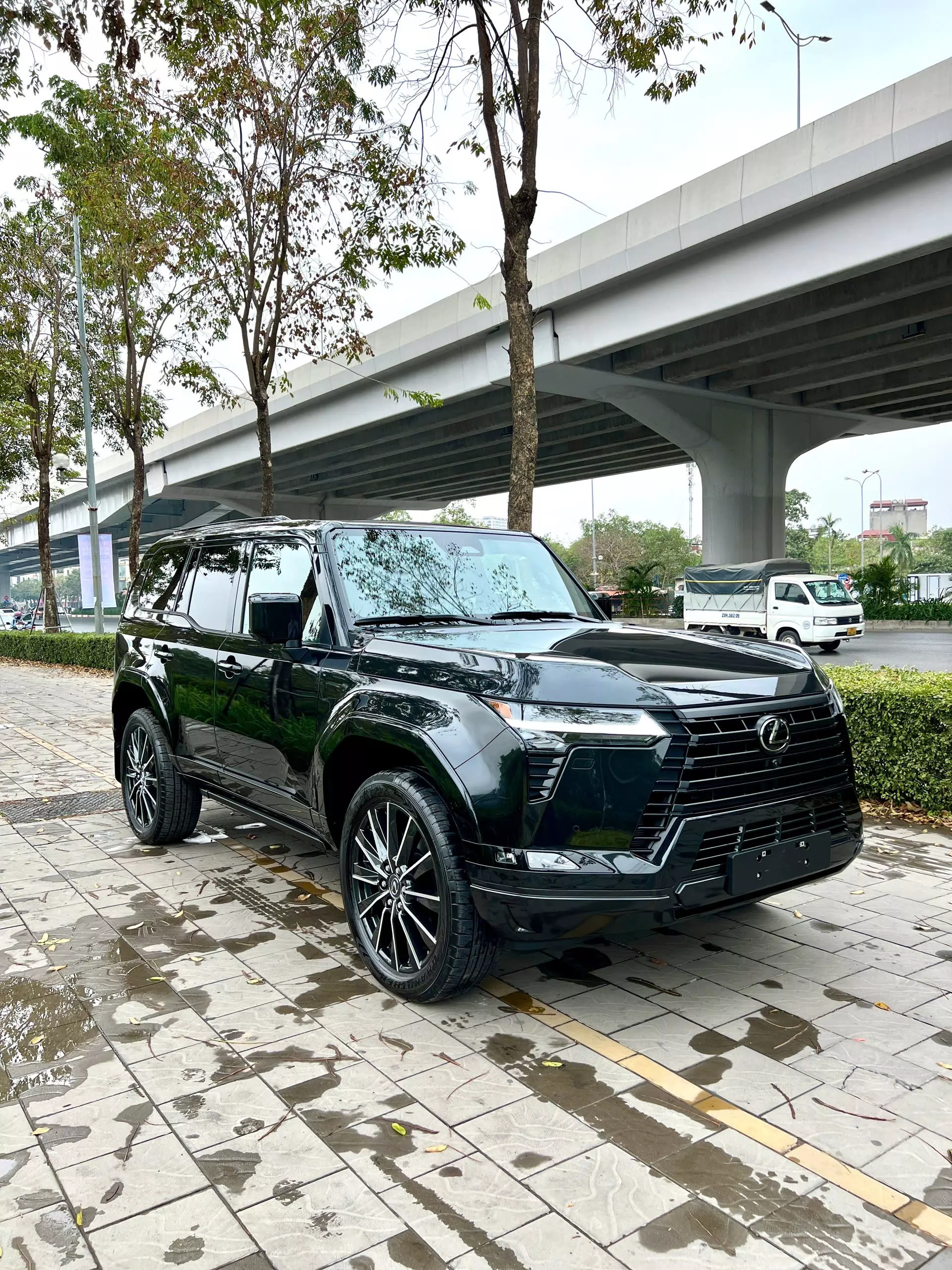 Bán Lexus GX550 model 2025, mới 100%. xe giao ngay.-1