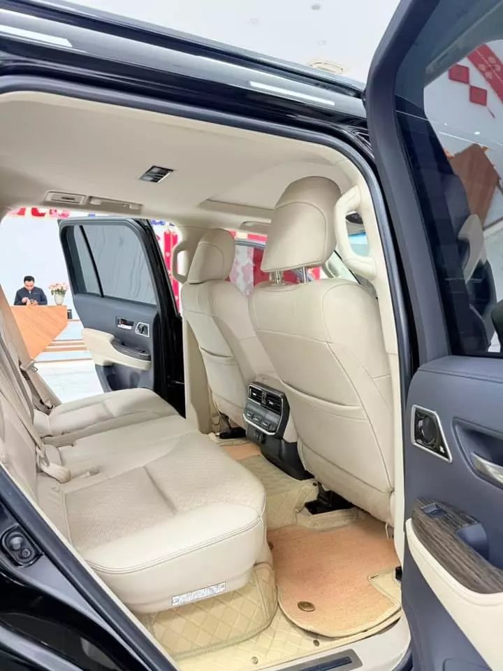 Toyota Land Cruiser LC300 sản xuất 2022, 1 chủ Hà Nội.-10