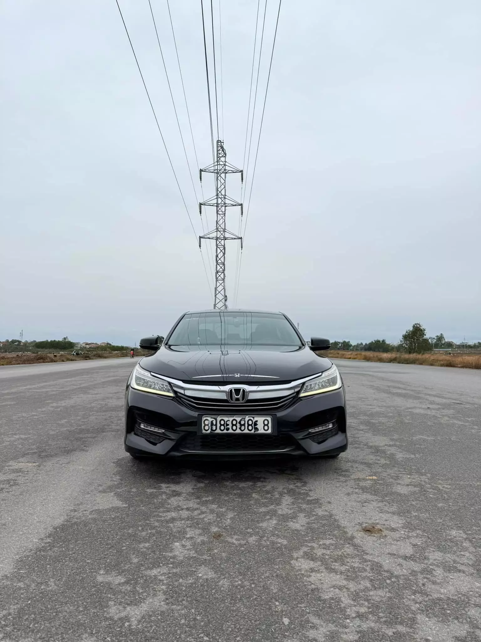 Bán Honda Accord 2.4 Nhập Thái Lan, sản xuất 2018.-0