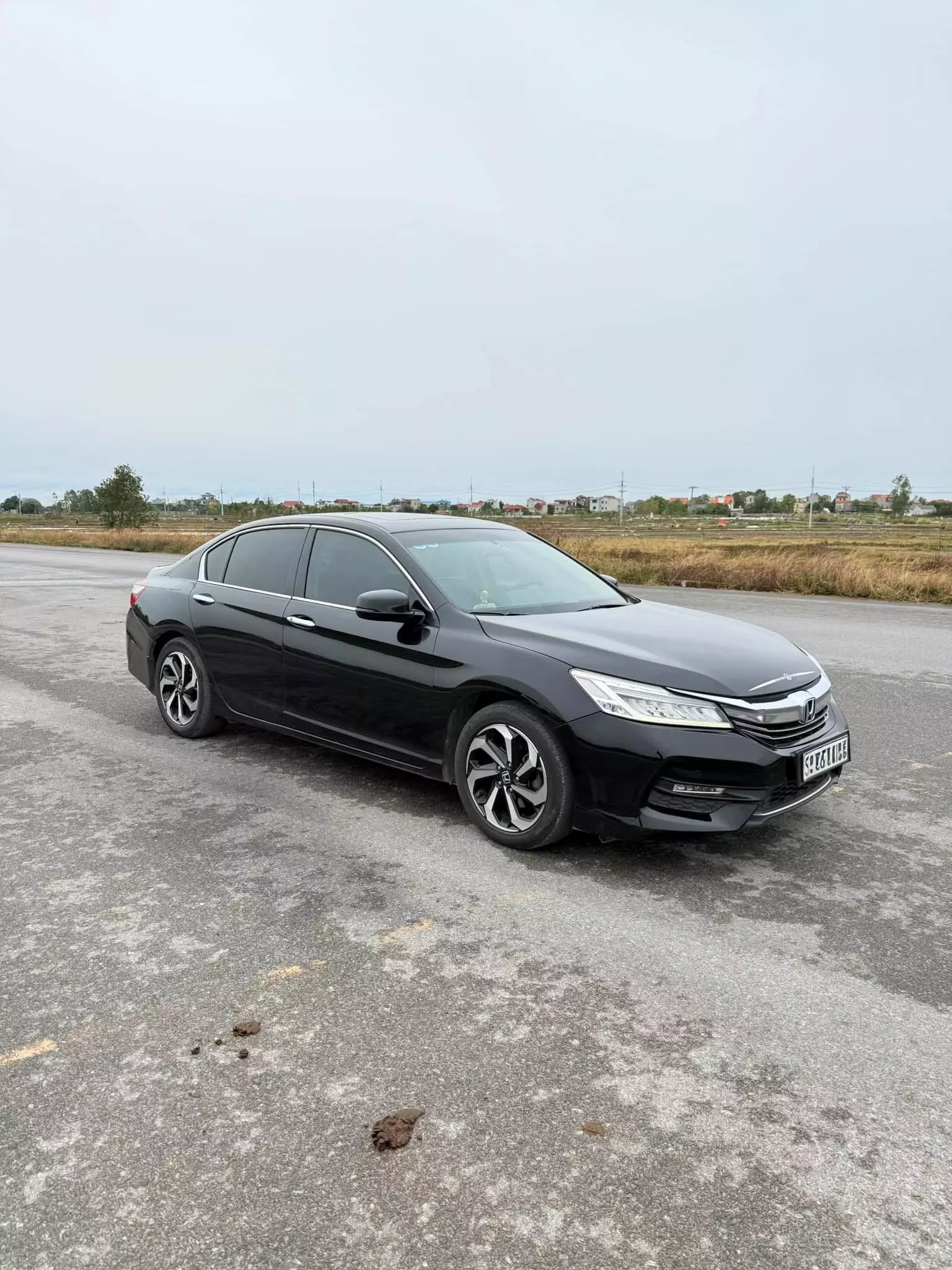 Bán Honda Accord 2.4 Nhập Thái Lan, sản xuất 2018.-1