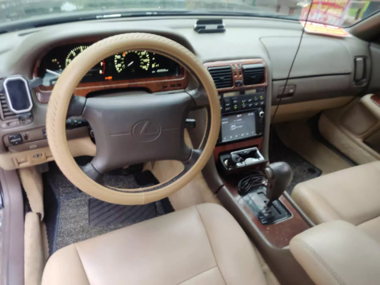 Lexus Ls400 đời 1993 nhập Nhật - odo 19 vạn- 175 triệu-3