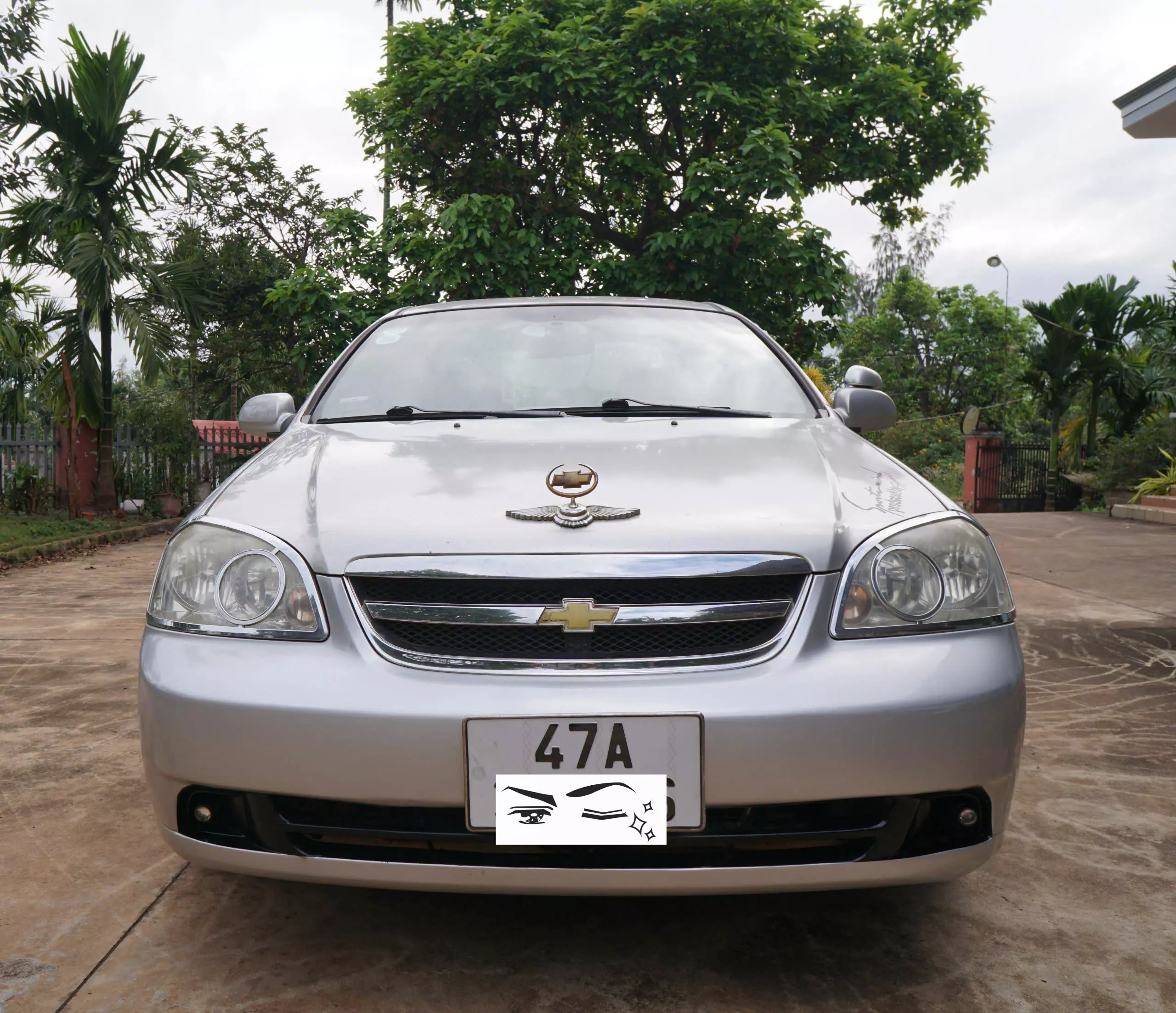 Chevrolet Lacetti 1.6 MT 2011, màu bạc, 5 chỗ ngồi.-0