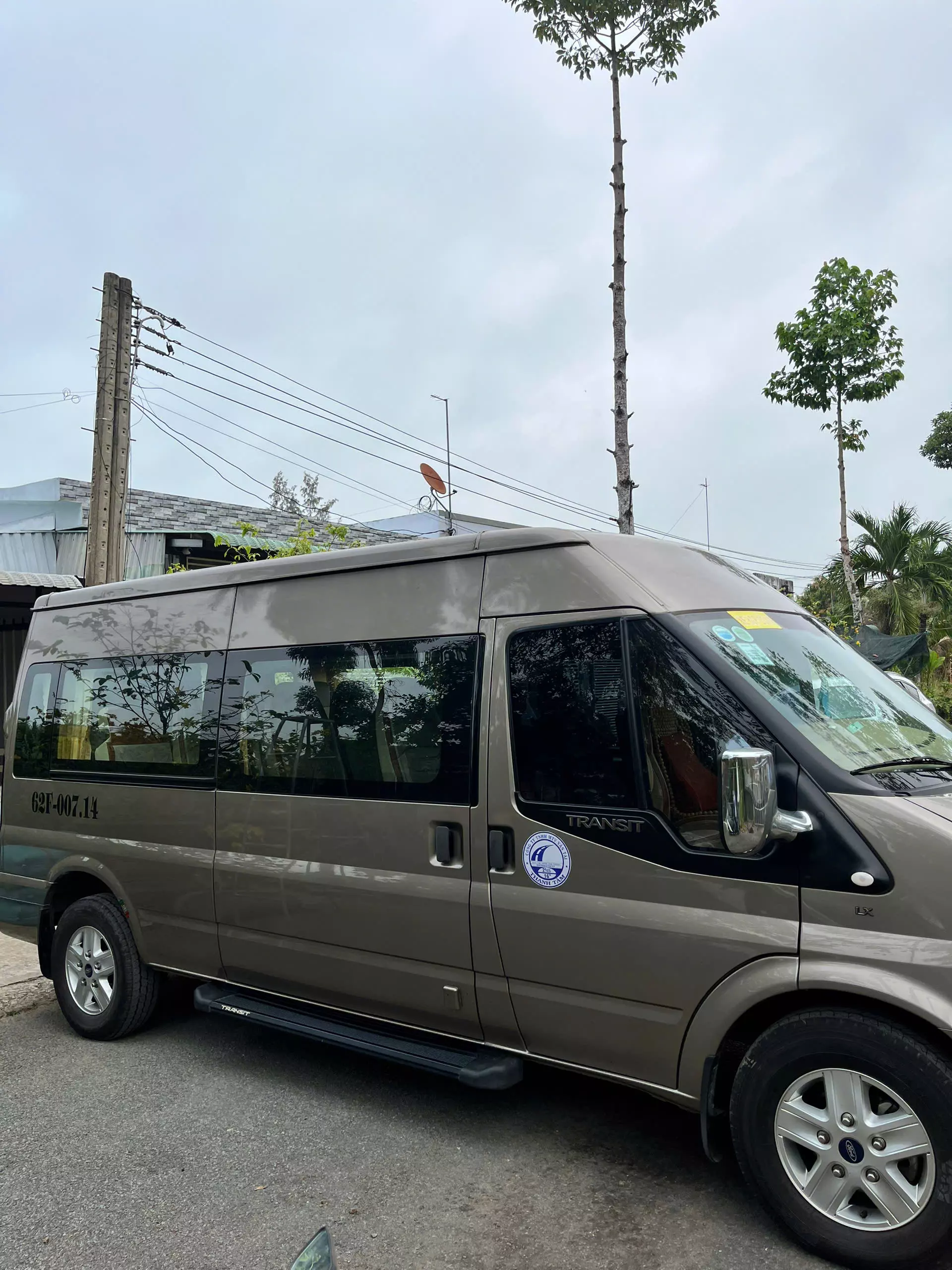 Ford Transit 2023 - 29529 km- 750 triệu-6