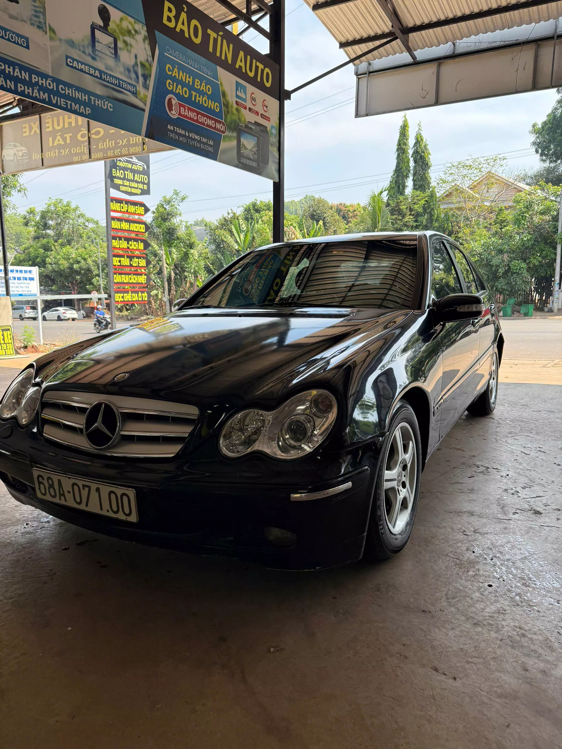 BÁN XE MERCEDES C180 SẢN XUẤT NĂM 2003-2