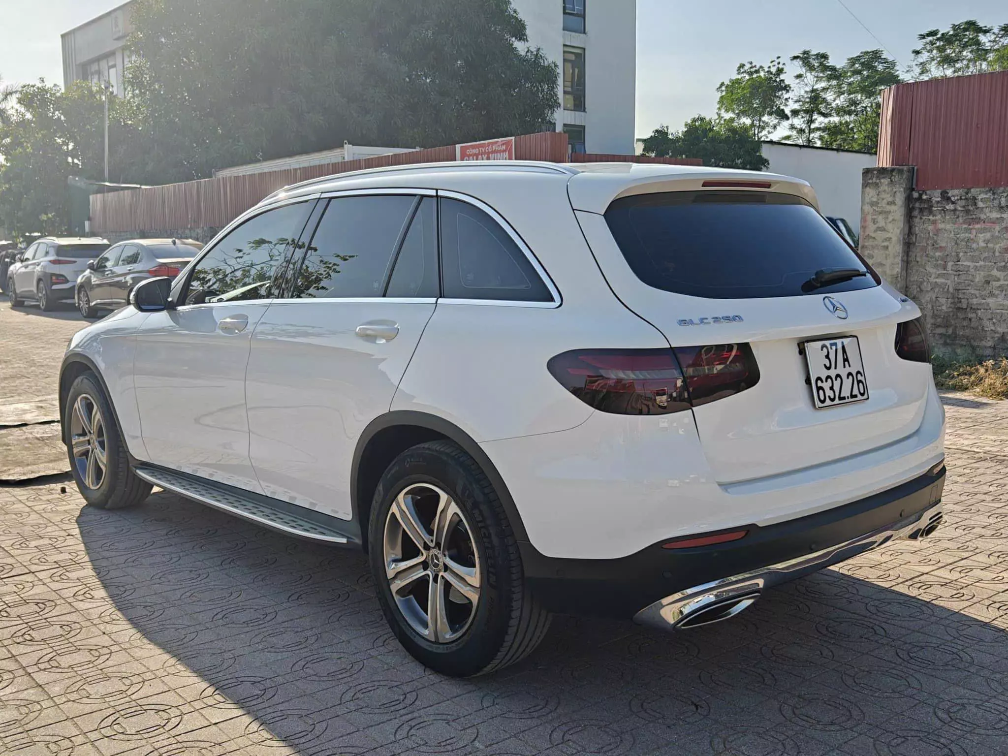 Xe Gia Đình Mercedes GLC 200 - 2019 - Giá : 1.050 Tỷ.-0