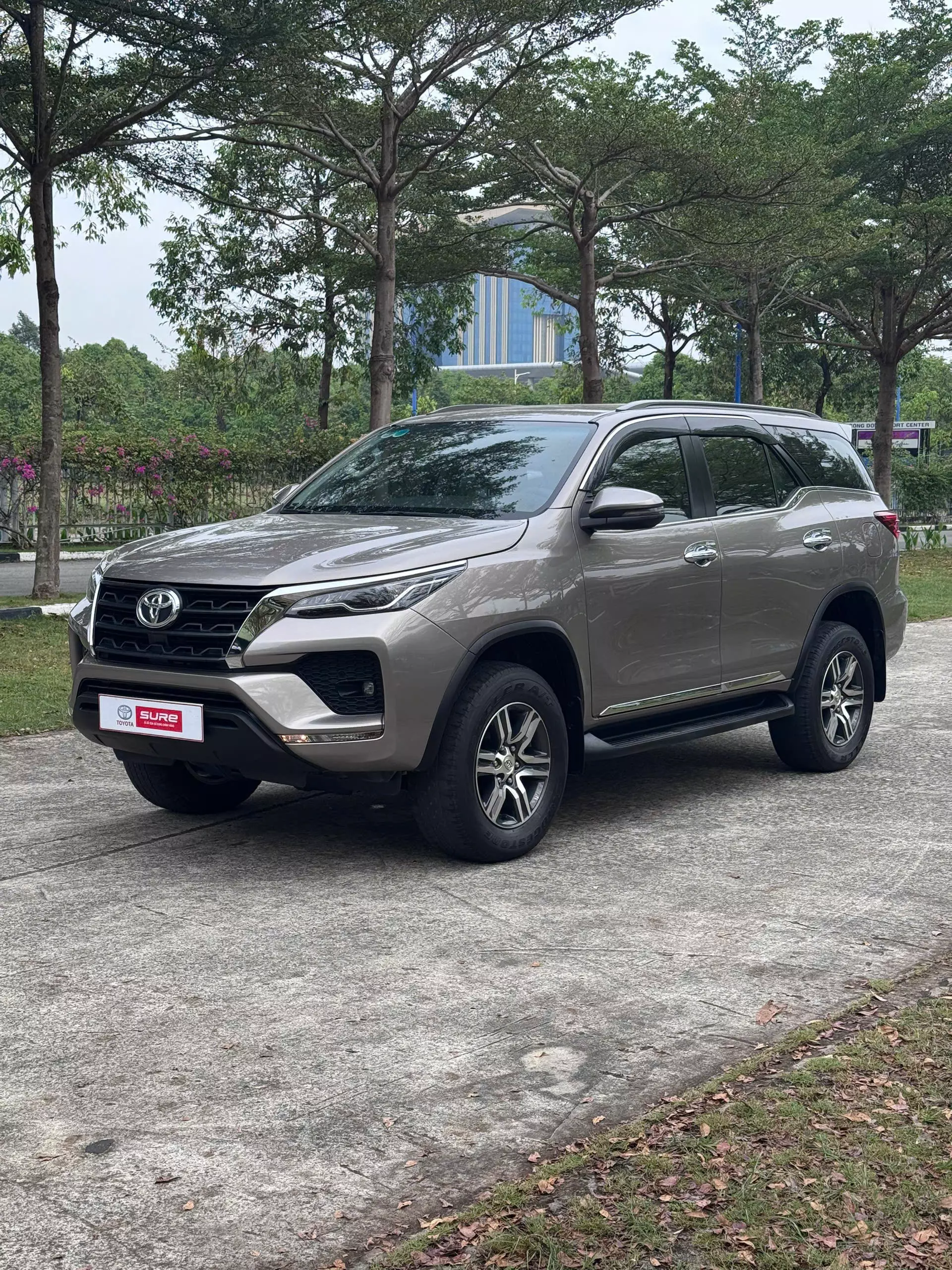 Chính chủ bán xe Toyota Fortuner 2.4G số tự động-4