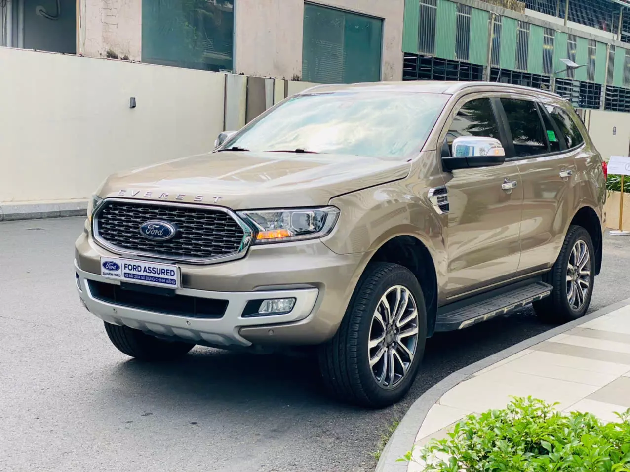 Cần bán Ford Everest Titanium 2020 – Xe đẹp, giá tốt, bảo hành chính hãng -6