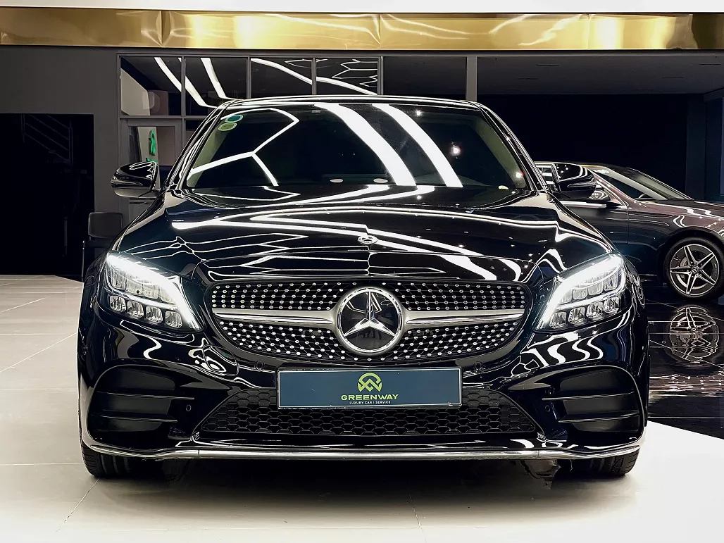 Mercedes - Benz C180 AMG-0