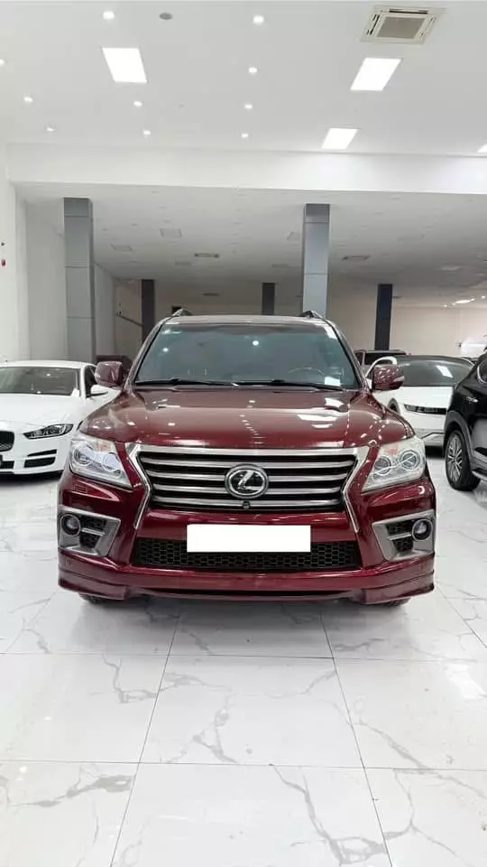 Bán Lexus LX570 sản xuất 2014, xe cực đẹp.-0