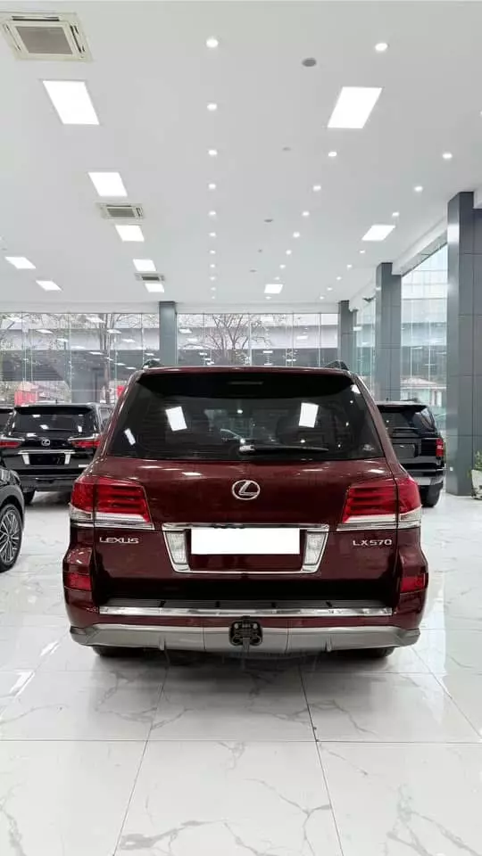 Bán Lexus LX570 sản xuất 2014, xe cực đẹp.-3