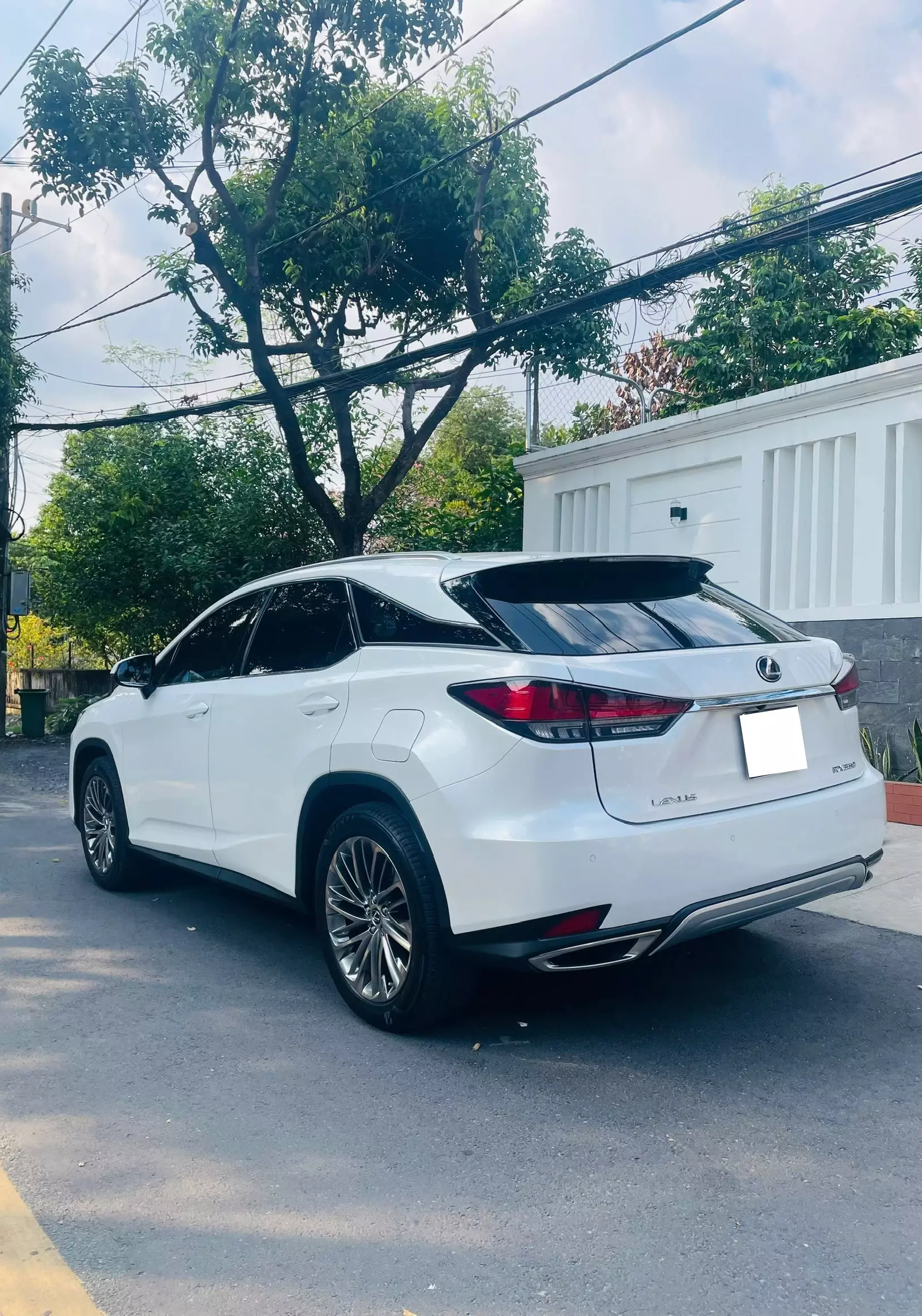 Bán Lexus RX350 Model 2020, xe 1 chủ.-2