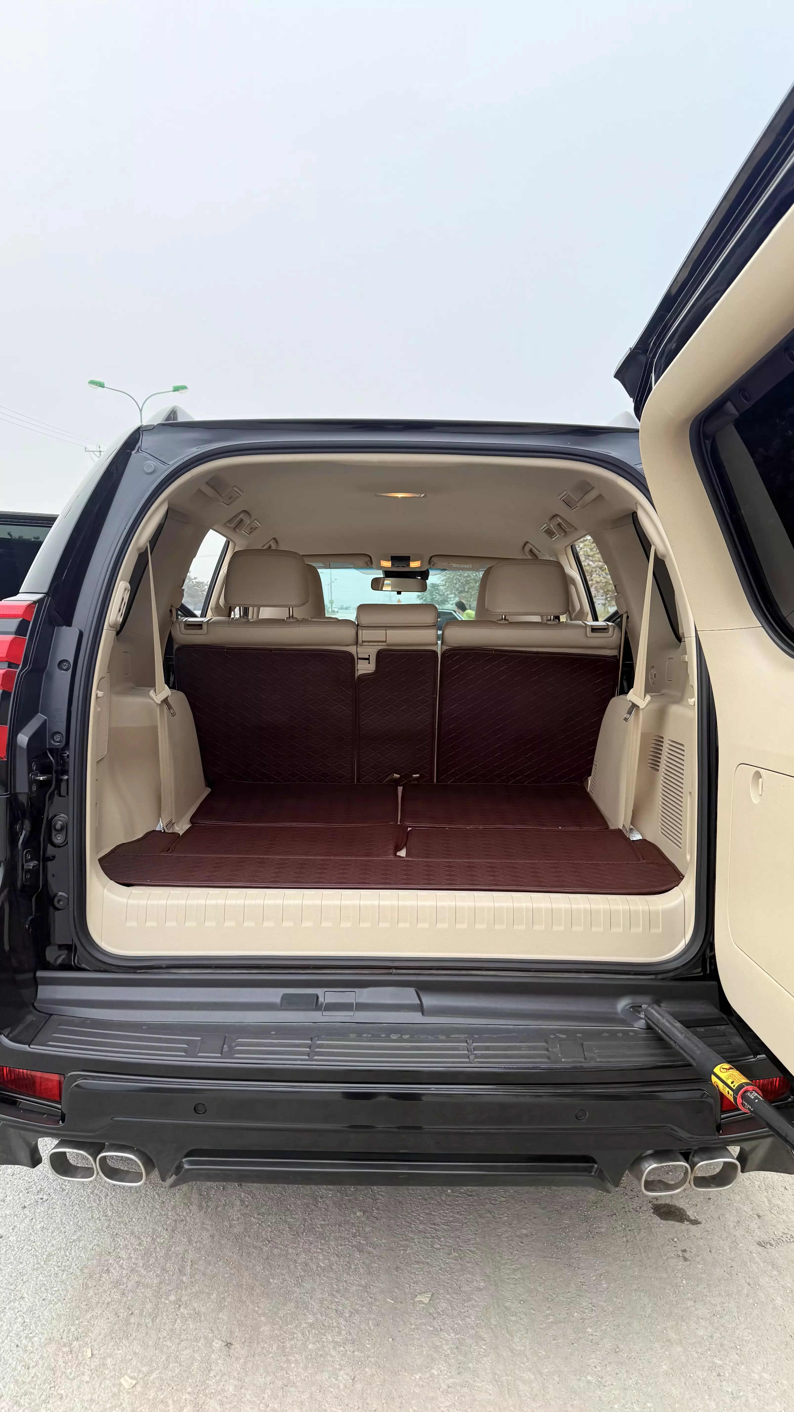 Bán Toyota Prado VX model 2022, sơn zin 99,99%.-6