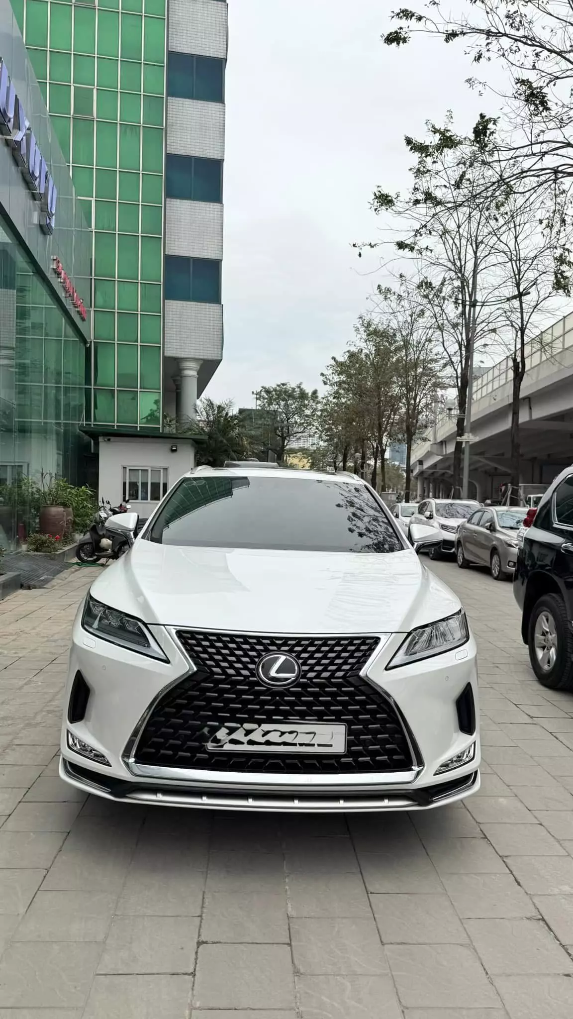 Bán Lexus RX300 sản xuất 2021, xe đi 2 vạn km cực mới.-0