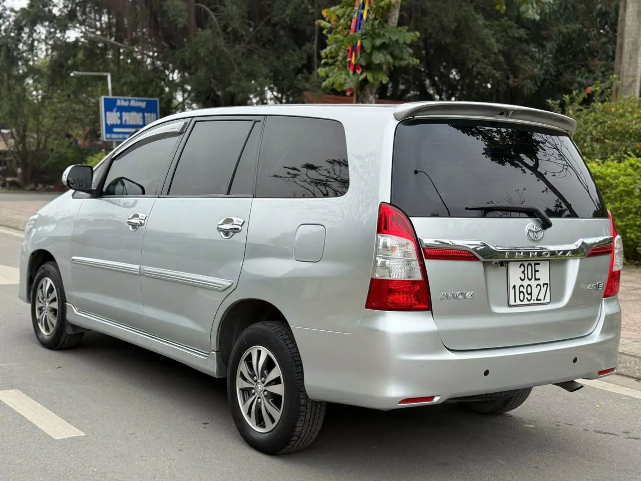 Toyota Innova 2.0E sx 2016, Odo 14v km zin-3