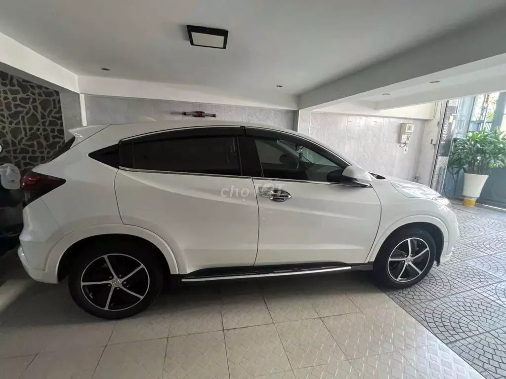 Honda HR-V 2019 L Trắng Đẹp.-0