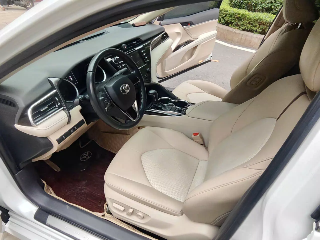 Toyota Camry 2020 2.0G,nhập khẩu chính chủ như mới-6