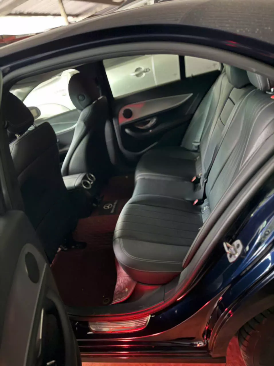 Mercedes Benz E Class 2020 E180 - 22000 km- 1, 3 tỷ-2