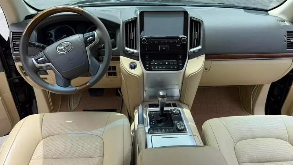 Bán Toyota Land Cruiser 4.6 V8, model 2016. xe đẹp xuất sắc.-9