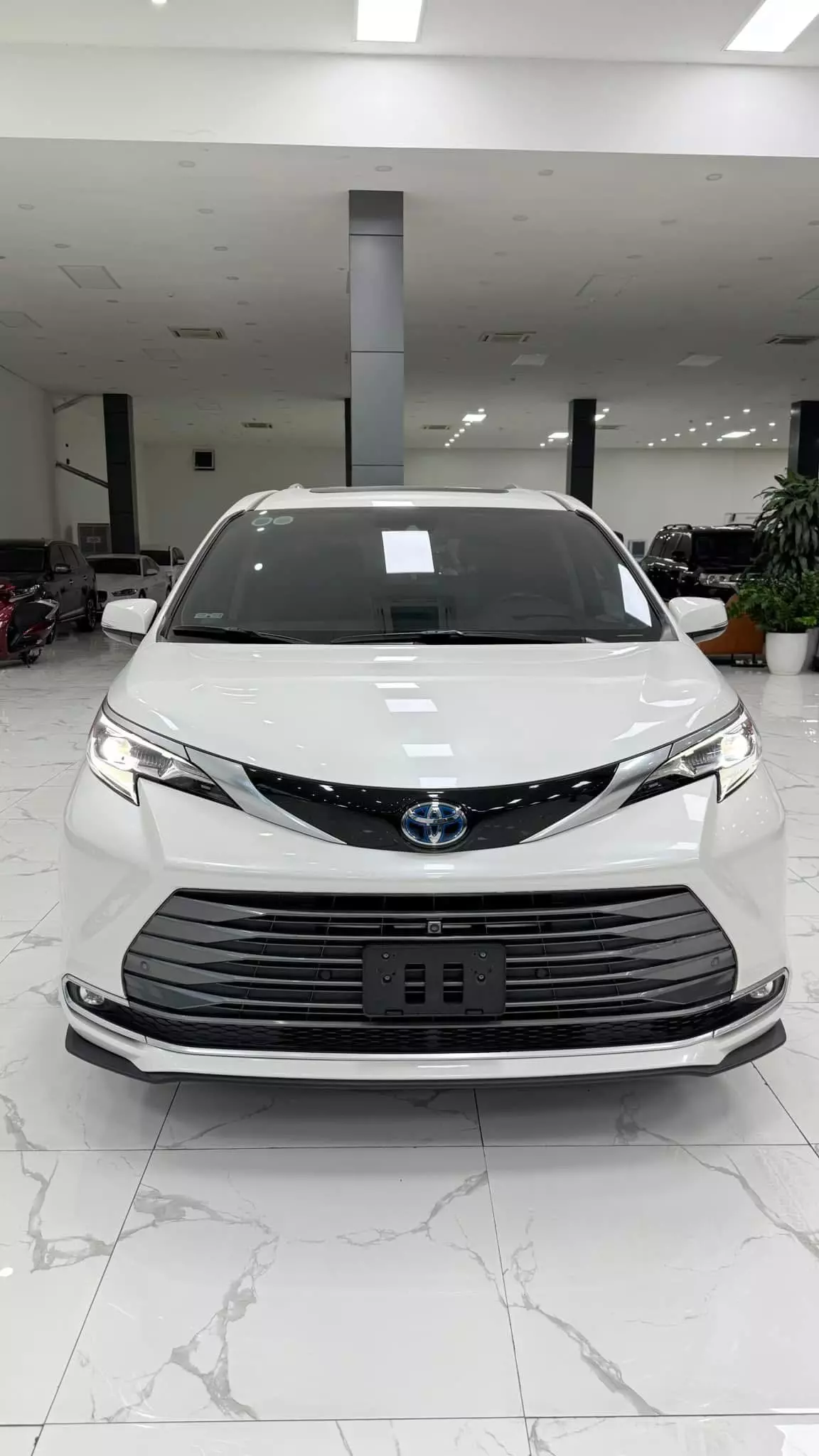 Bán Toyota Sienna Platinum 2.5AT nhập Mỹ, sản xuất 2020.-0