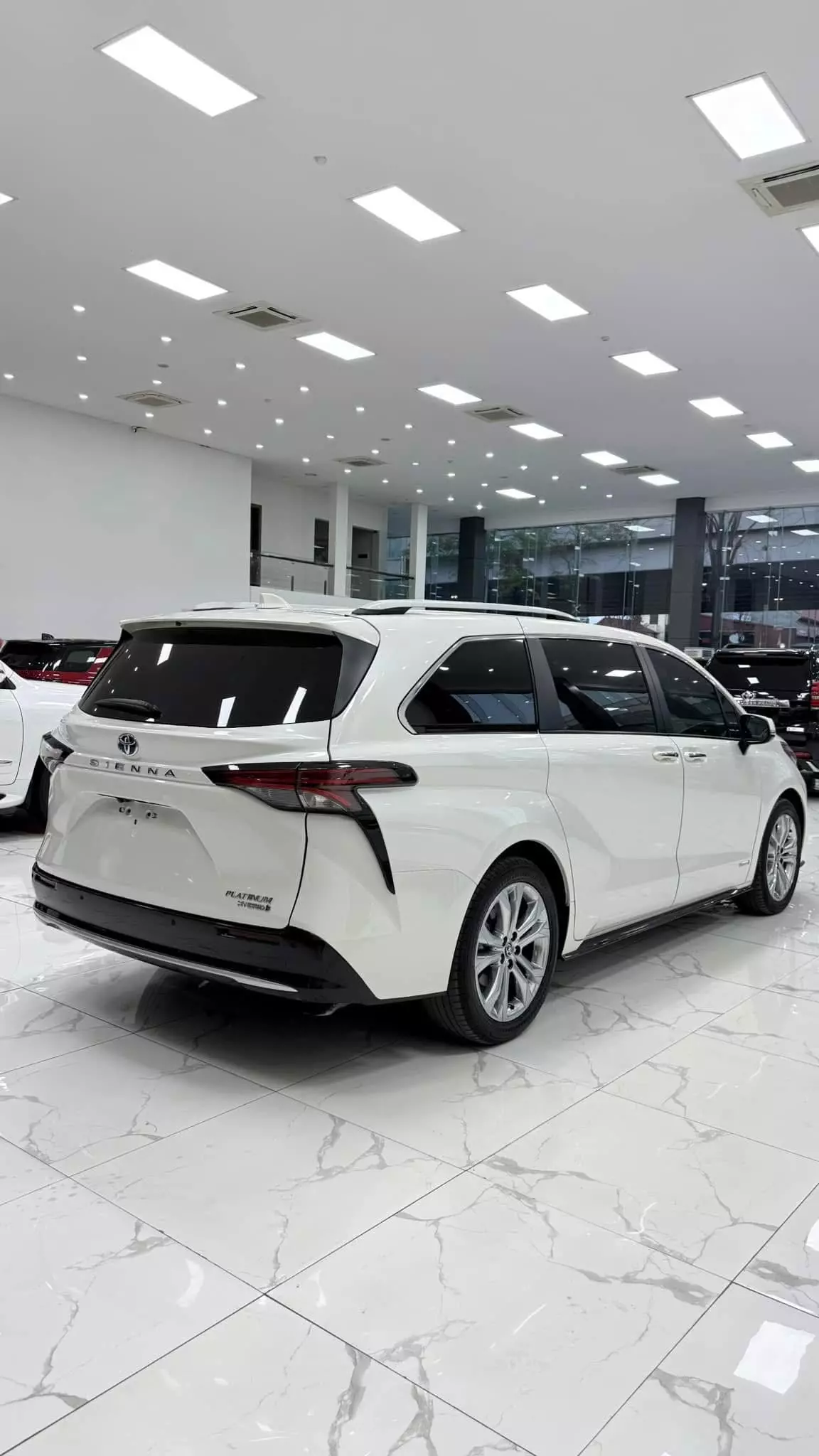 Bán Toyota Sienna Platinum 2.5AT nhập Mỹ, sản xuất 2020.-5