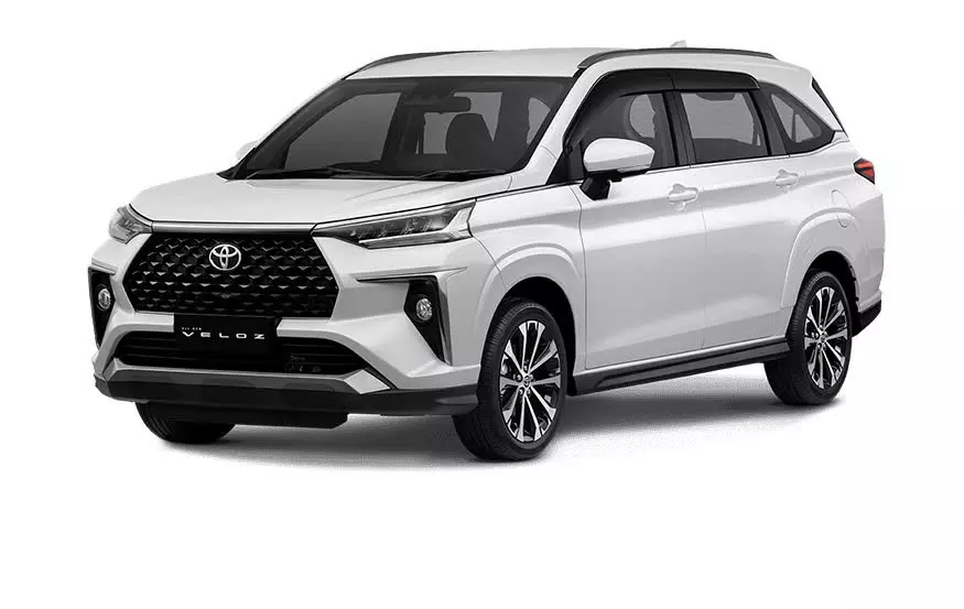 CẦN BÁN XE TOYOTA VELOZ 2025 -2