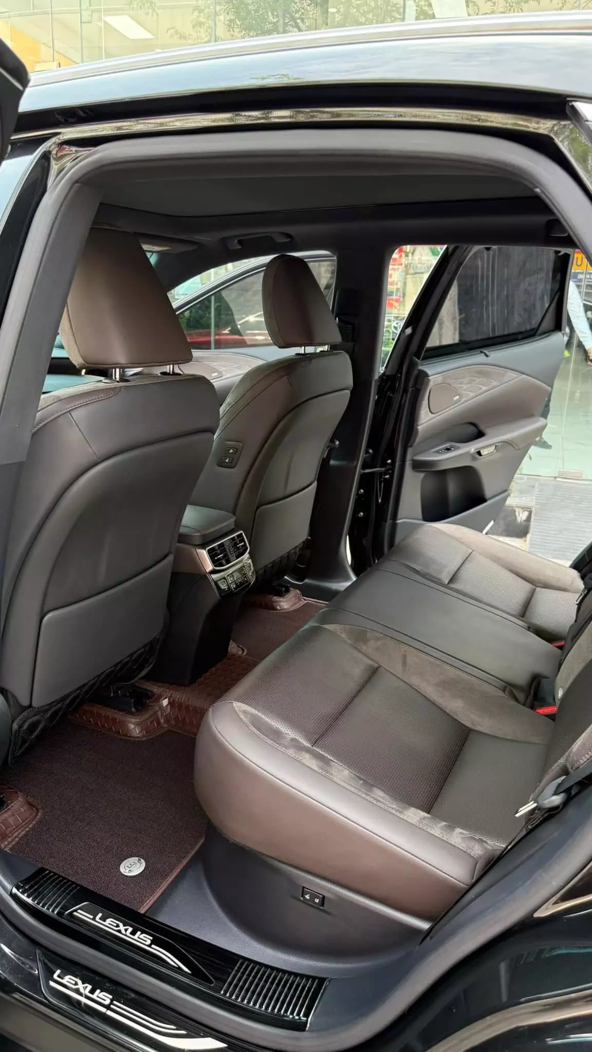 Bán Lexus RX350 Luxury xuất 2023 siêu lướt.-7