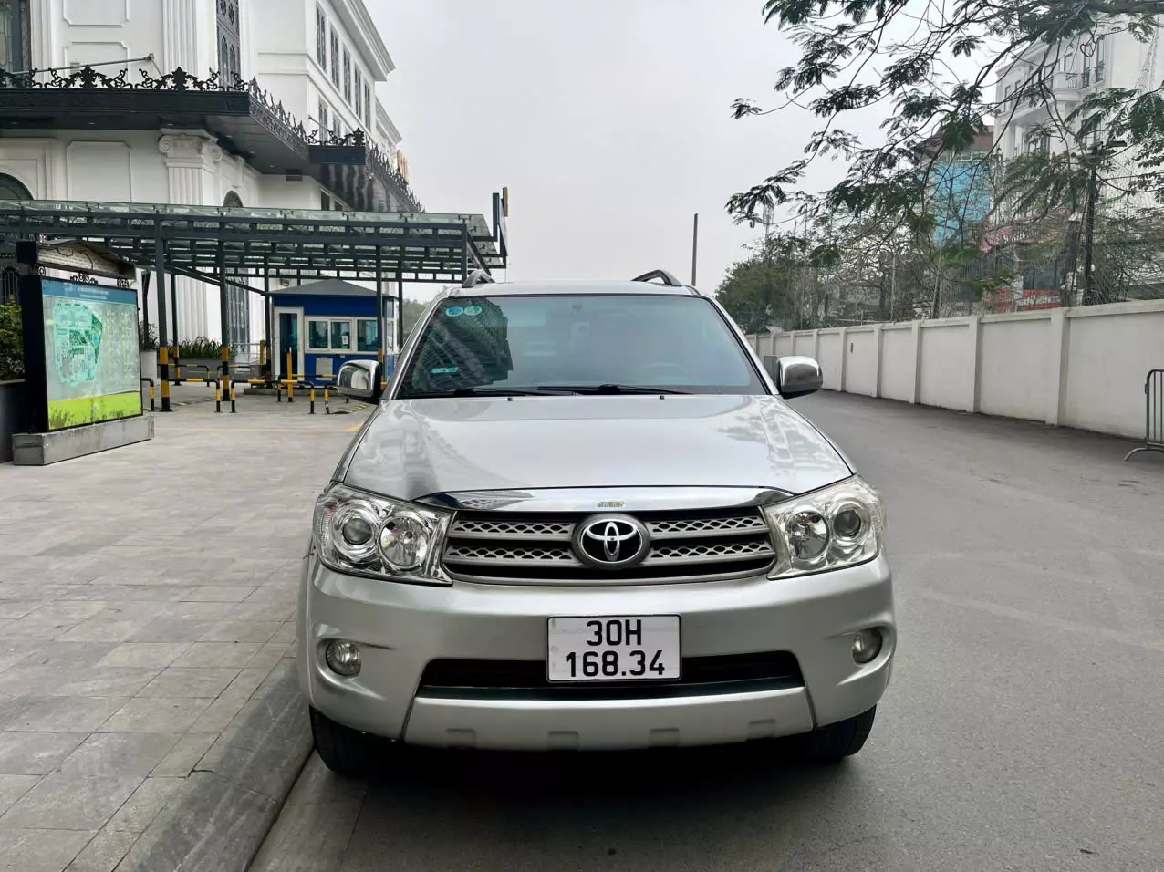 Toyota Fortuner 2010 2.7V 4x4 AT - 170000 km- 295 triệu-5