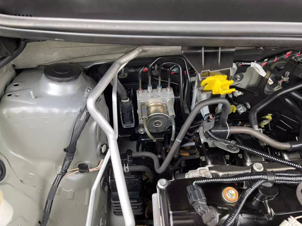 Bán Ôtô Toyota Veloz CVT 2022, Số Tự Động, Màu bạc, 61000km , 525 triệu-6