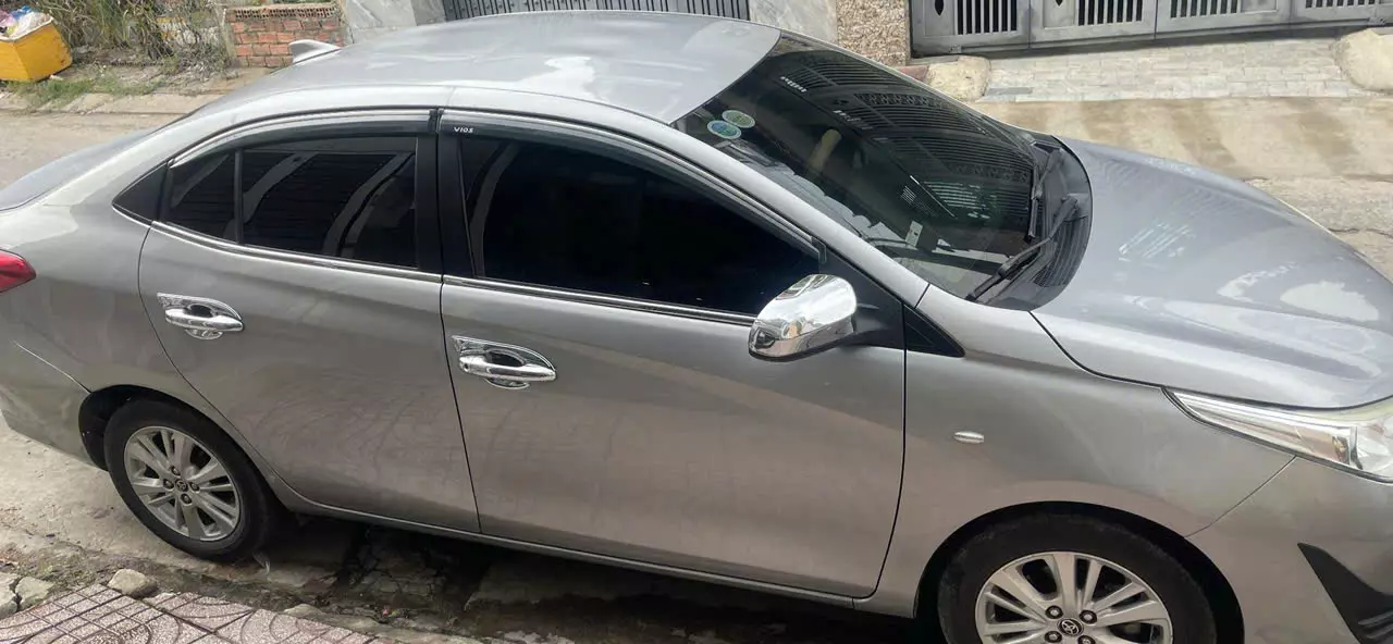 Bán Toyota Vios 1.5E 2018, Màu bạc , 68000km , Giá 295 triệu-1
